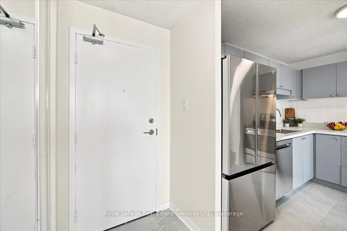 2900 Battleford Road #1112