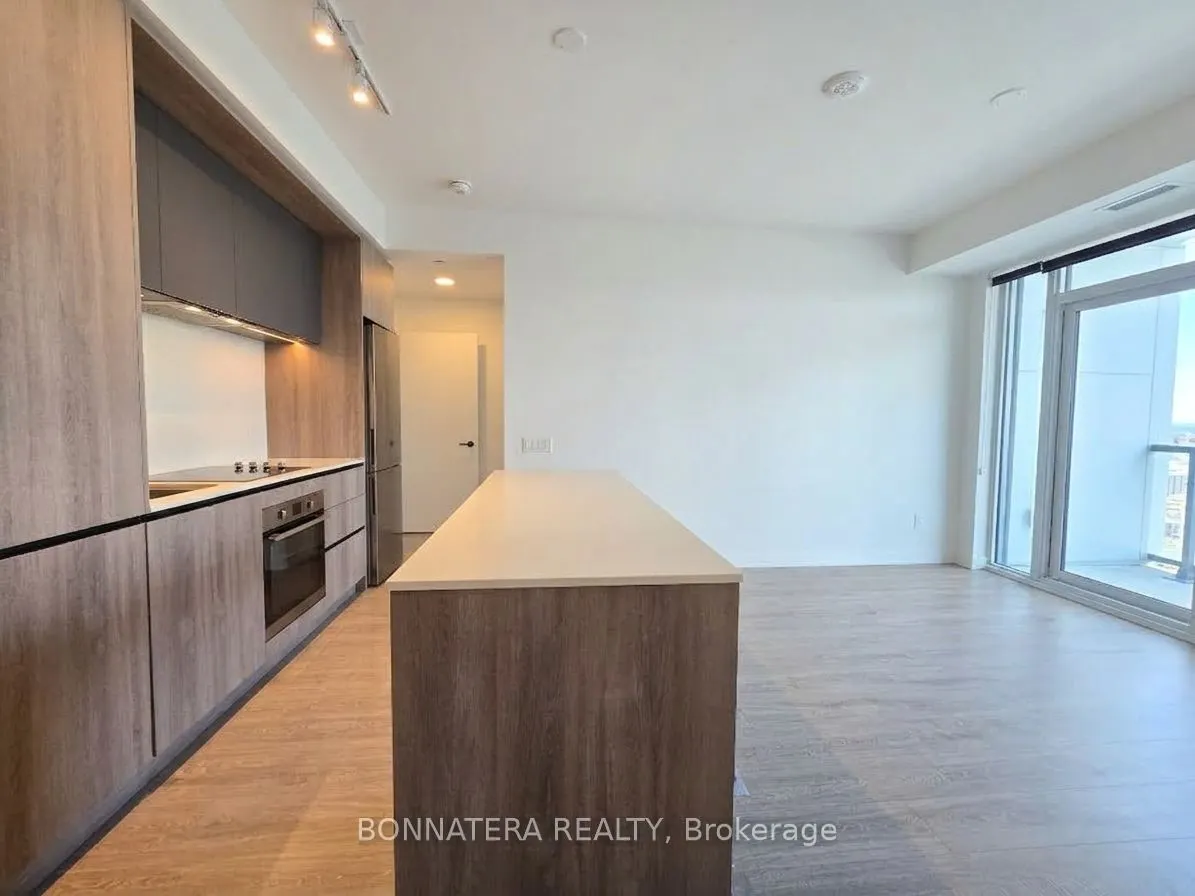 2495 Eglinton Avenue W #1409