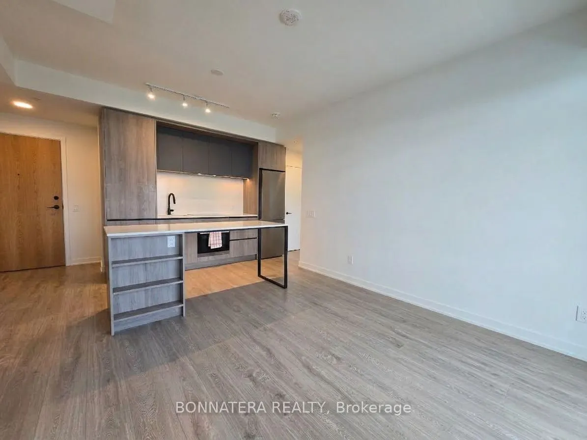 2495 Eglinton Avenue W #1409