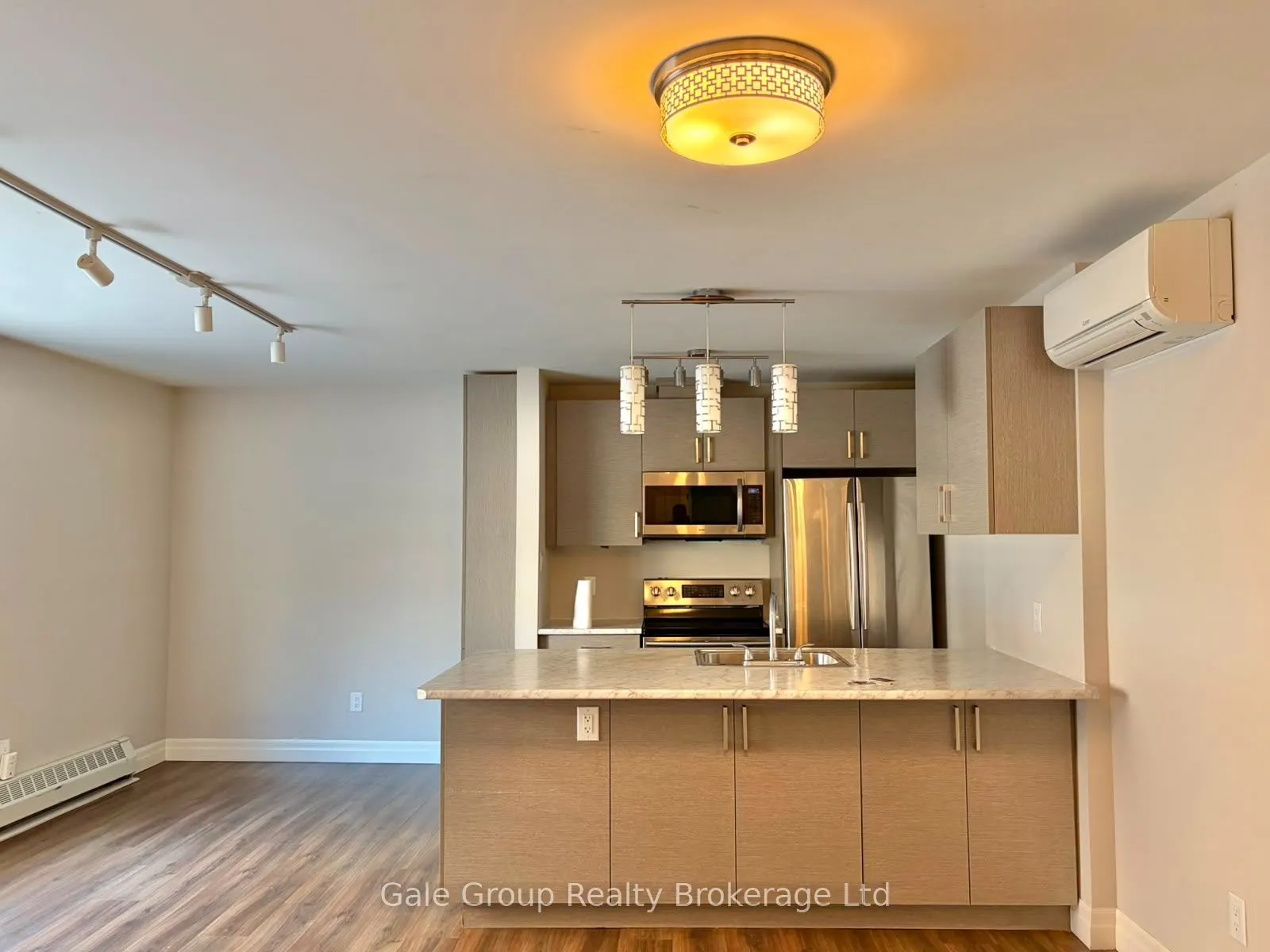 5 Paisley Boulevard E #103