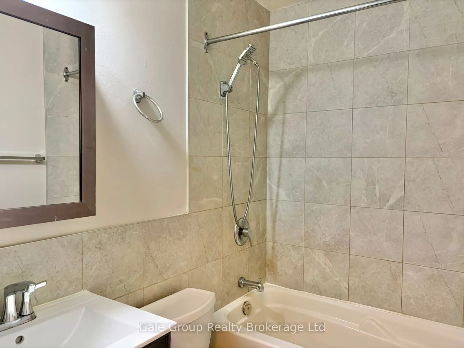 5 Paisley Boulevard E #103