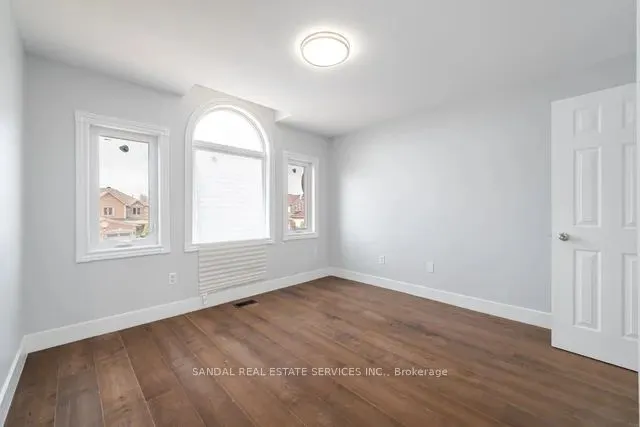 23 Fenflower Court