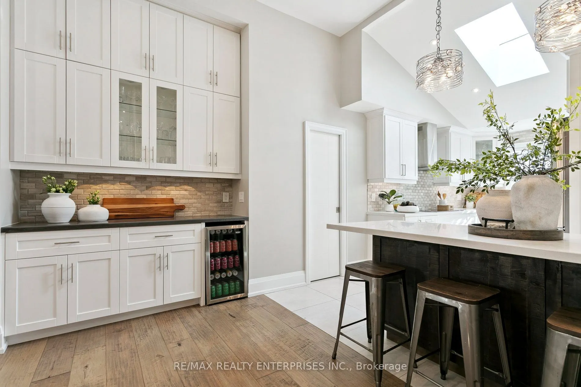 2683 Kingsberry Crescent