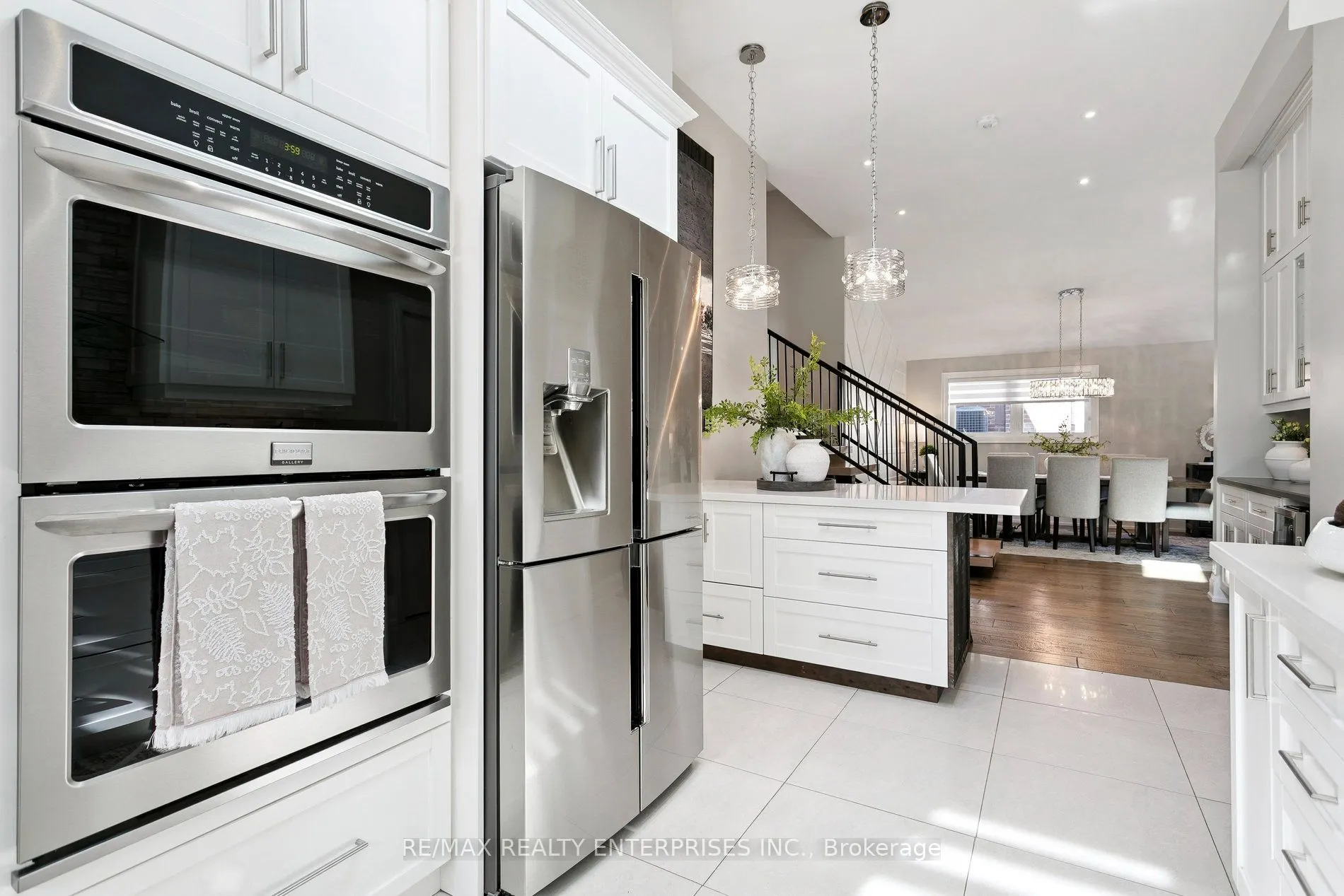 2683 Kingsberry Crescent
