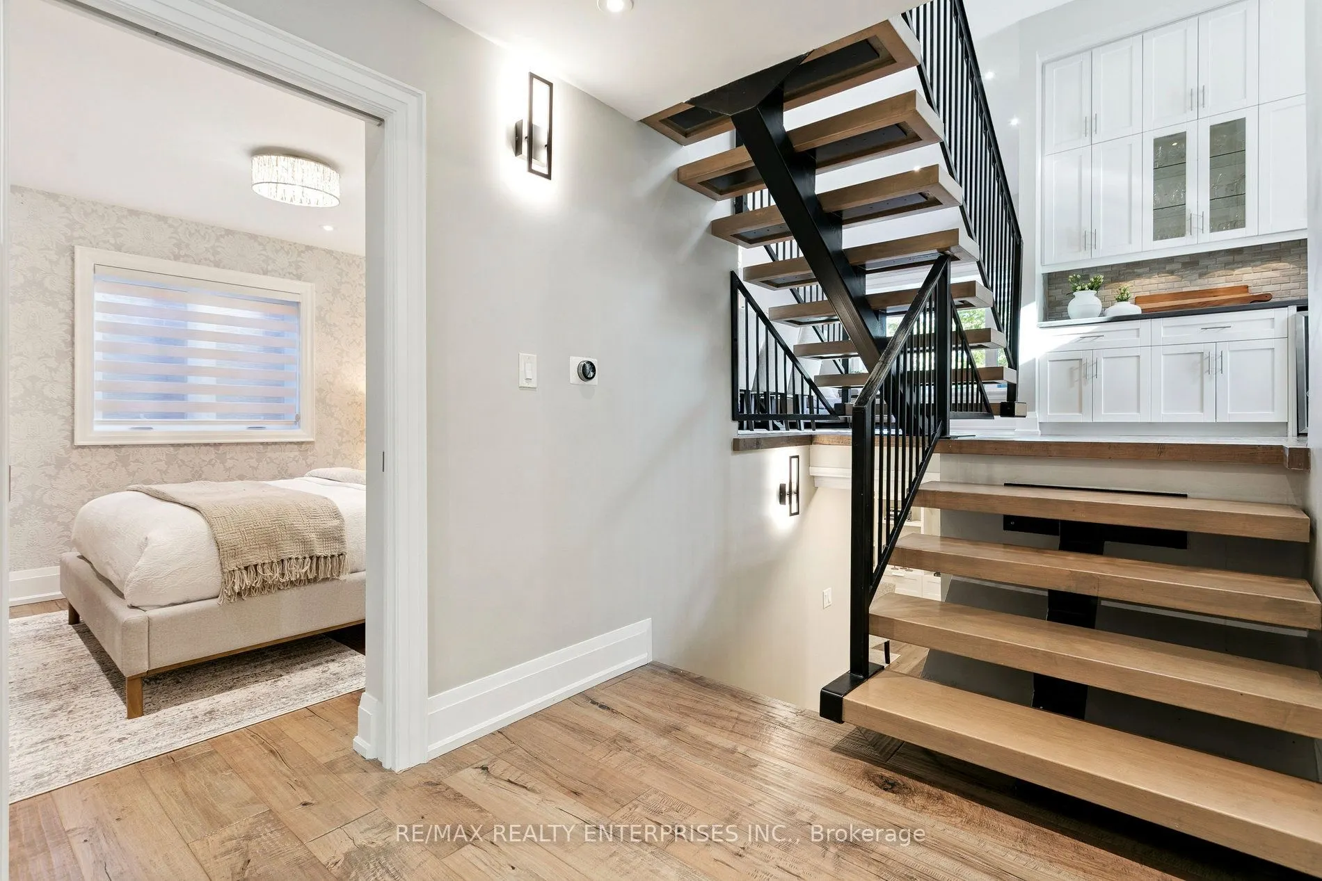 2683 Kingsberry Crescent