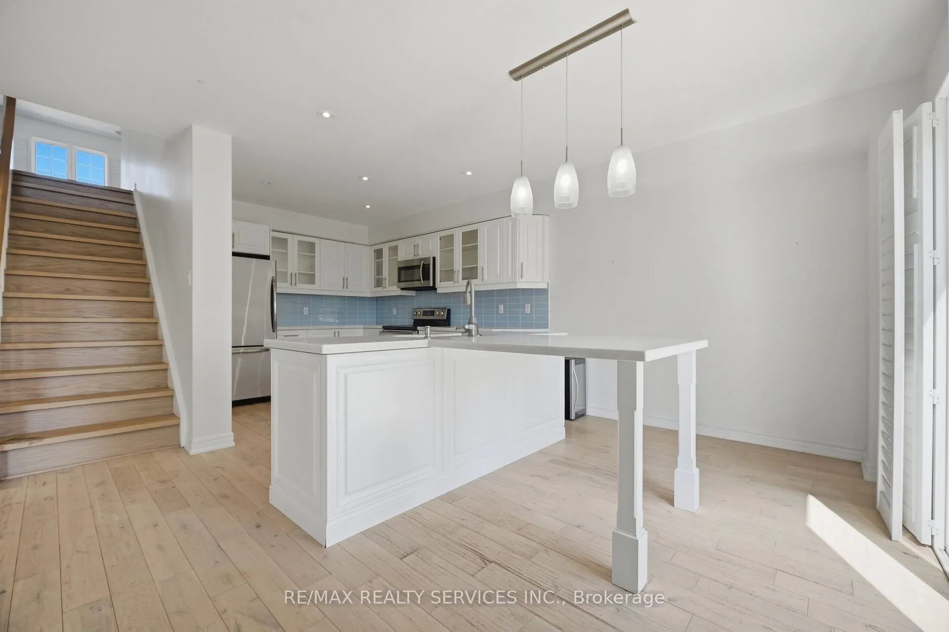 33 Sewells Lane