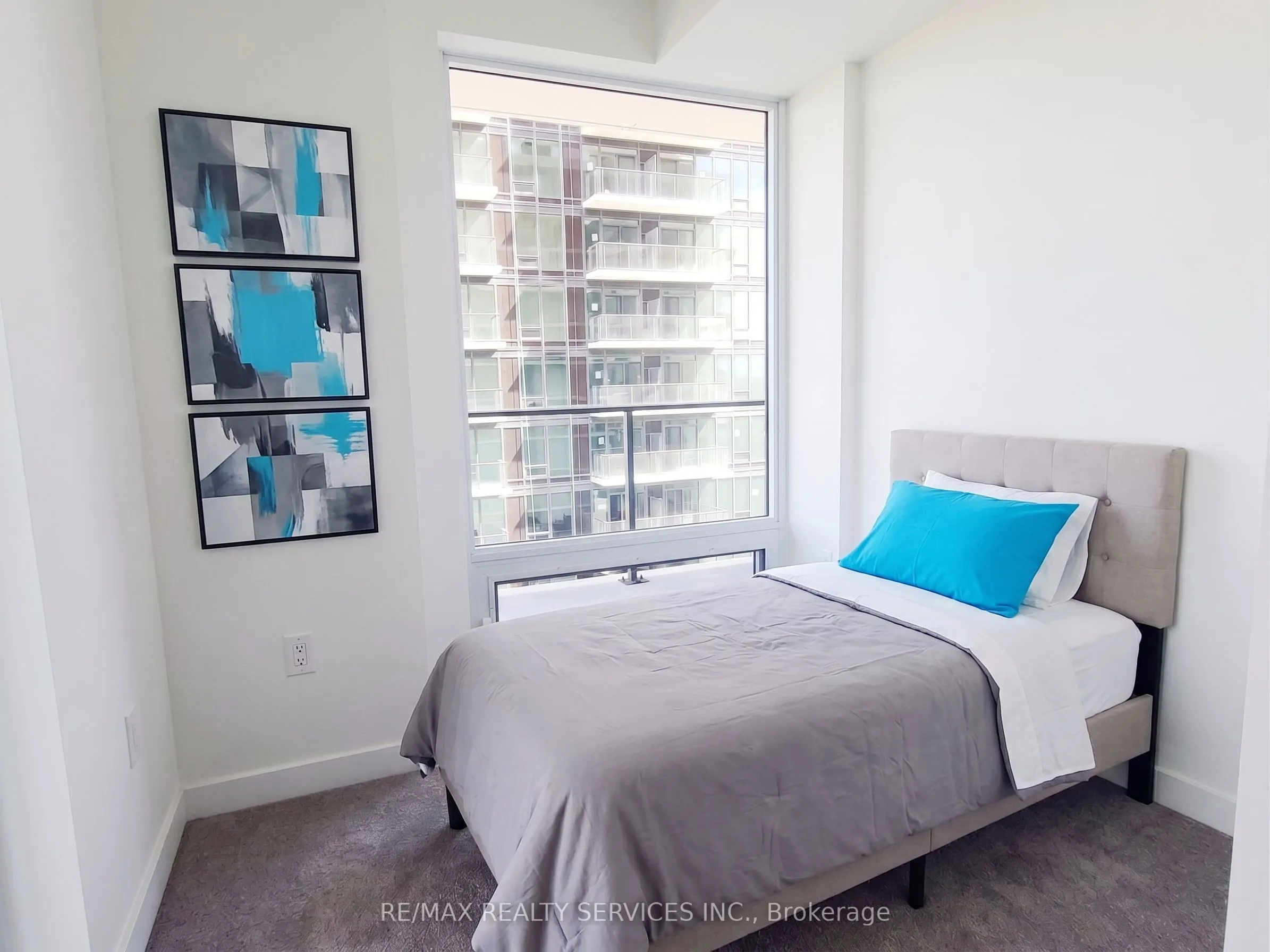 4010 Eglinton Avenue W #2204