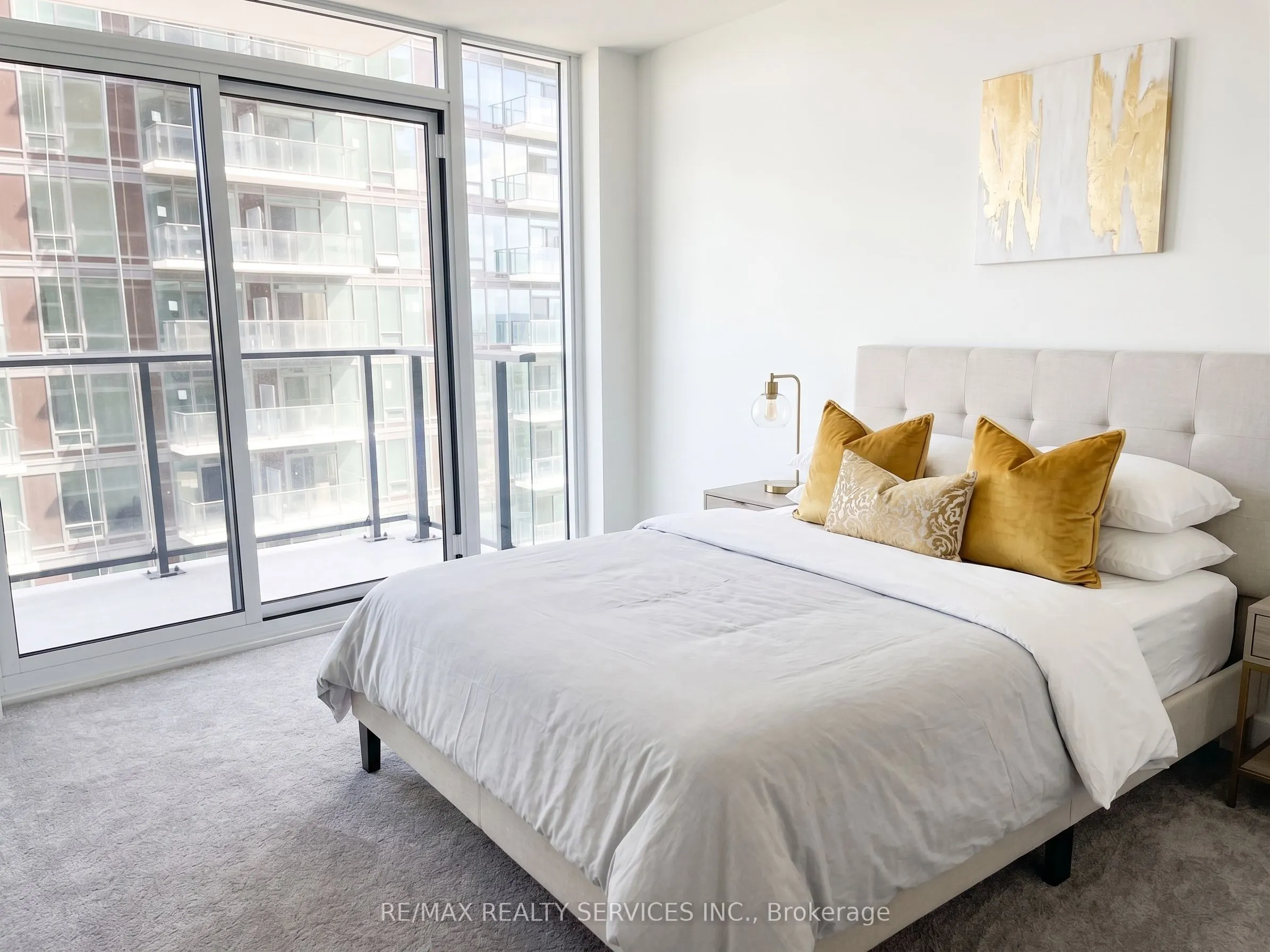 4010 Eglinton Avenue W #2204