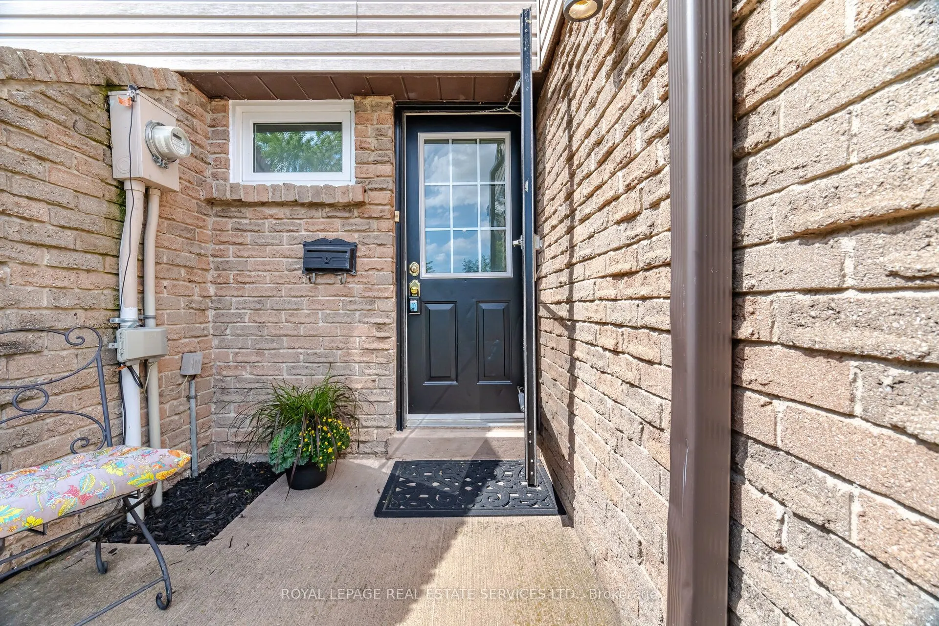 2411 Sovereign Street #17