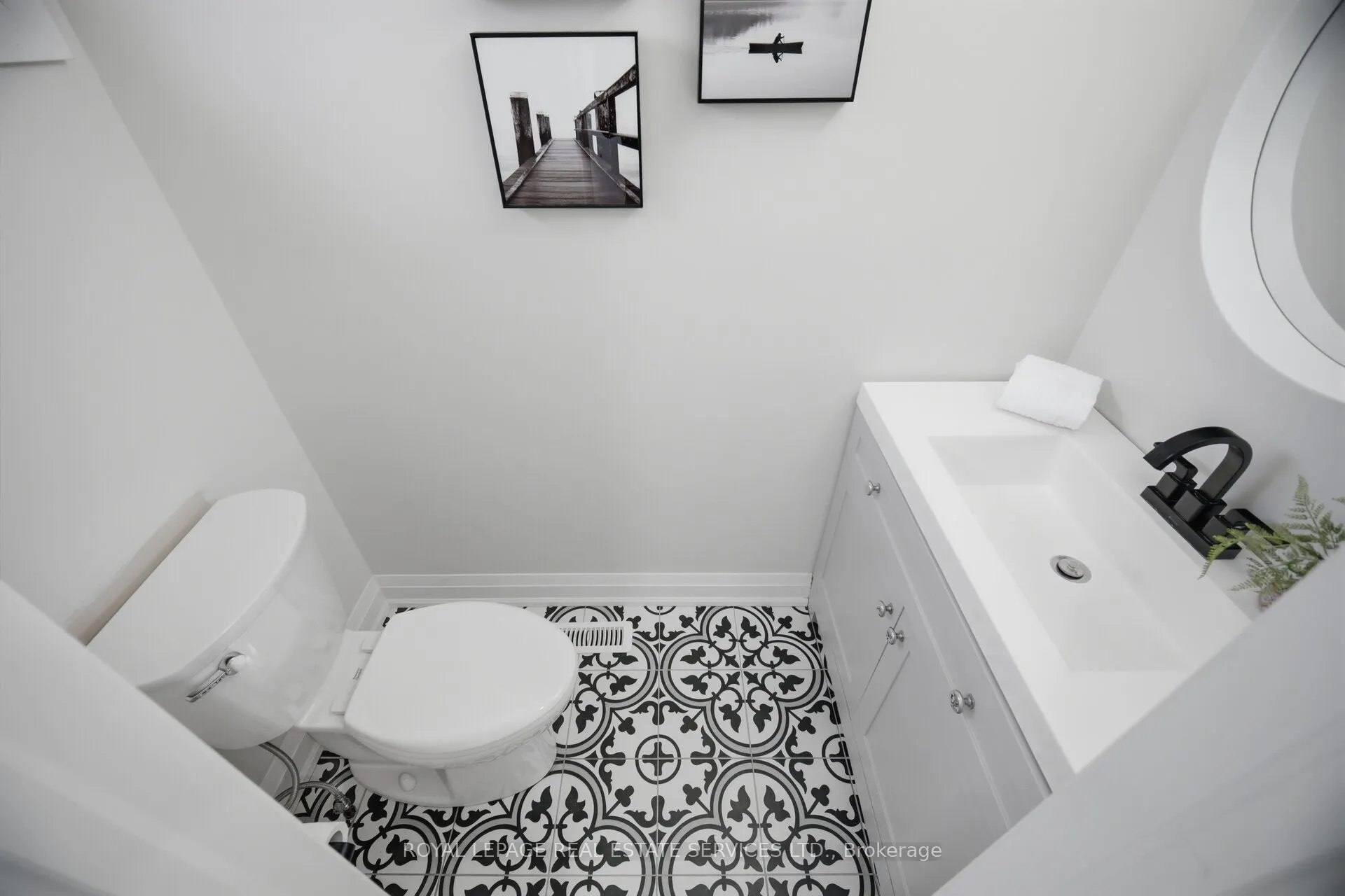 2411 Sovereign Street #17