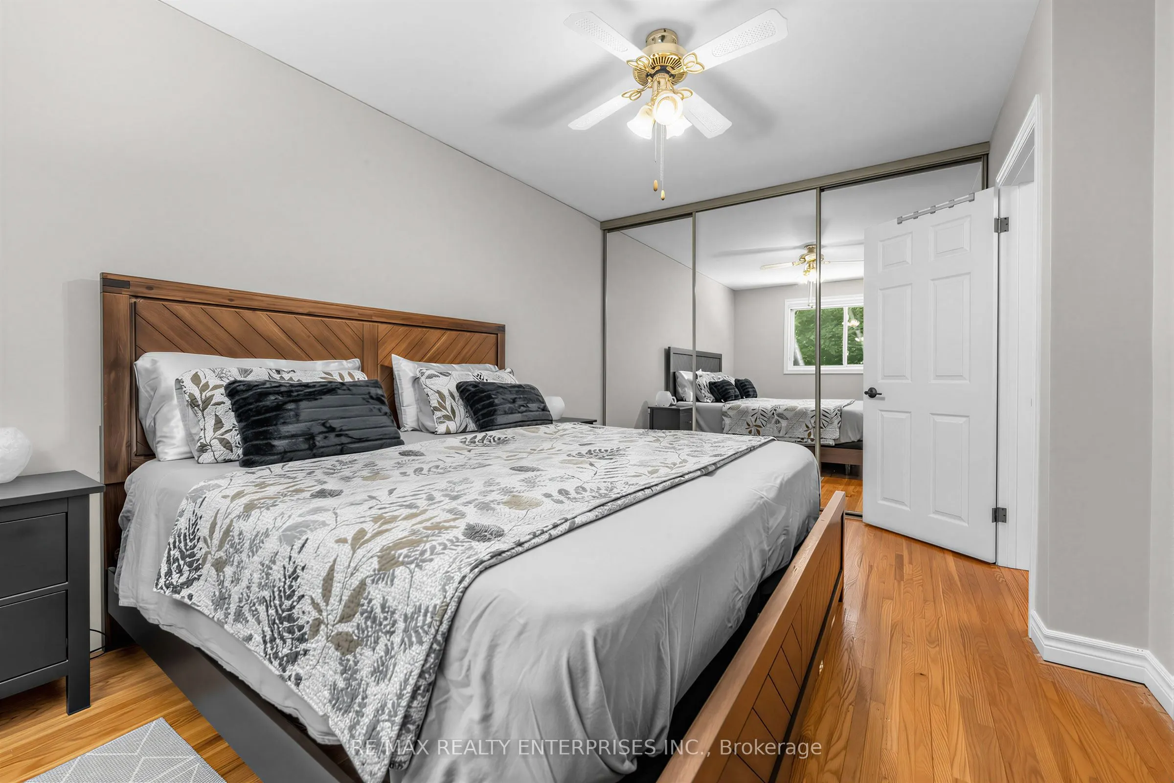1535 Thetford Court