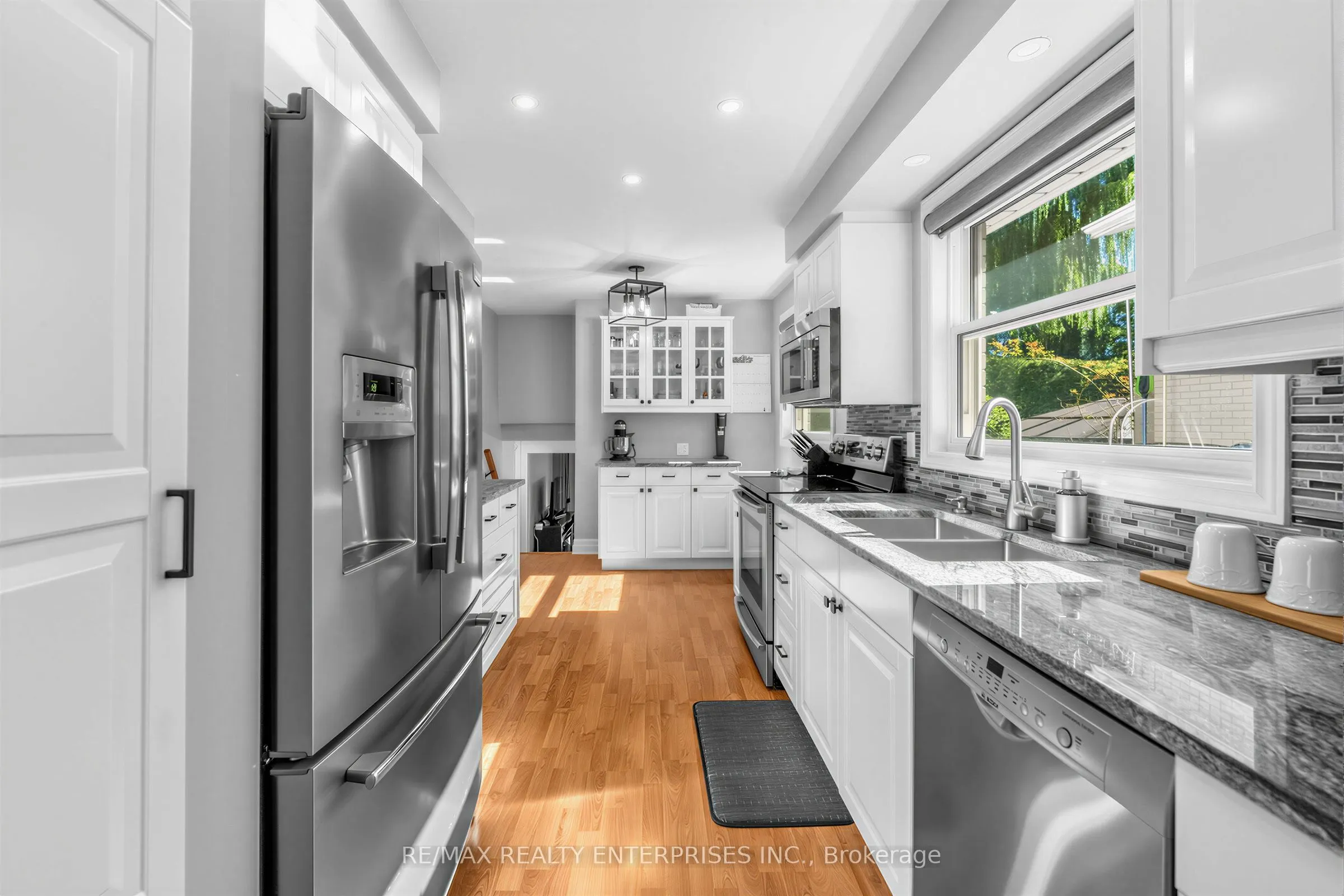 1535 Thetford Court