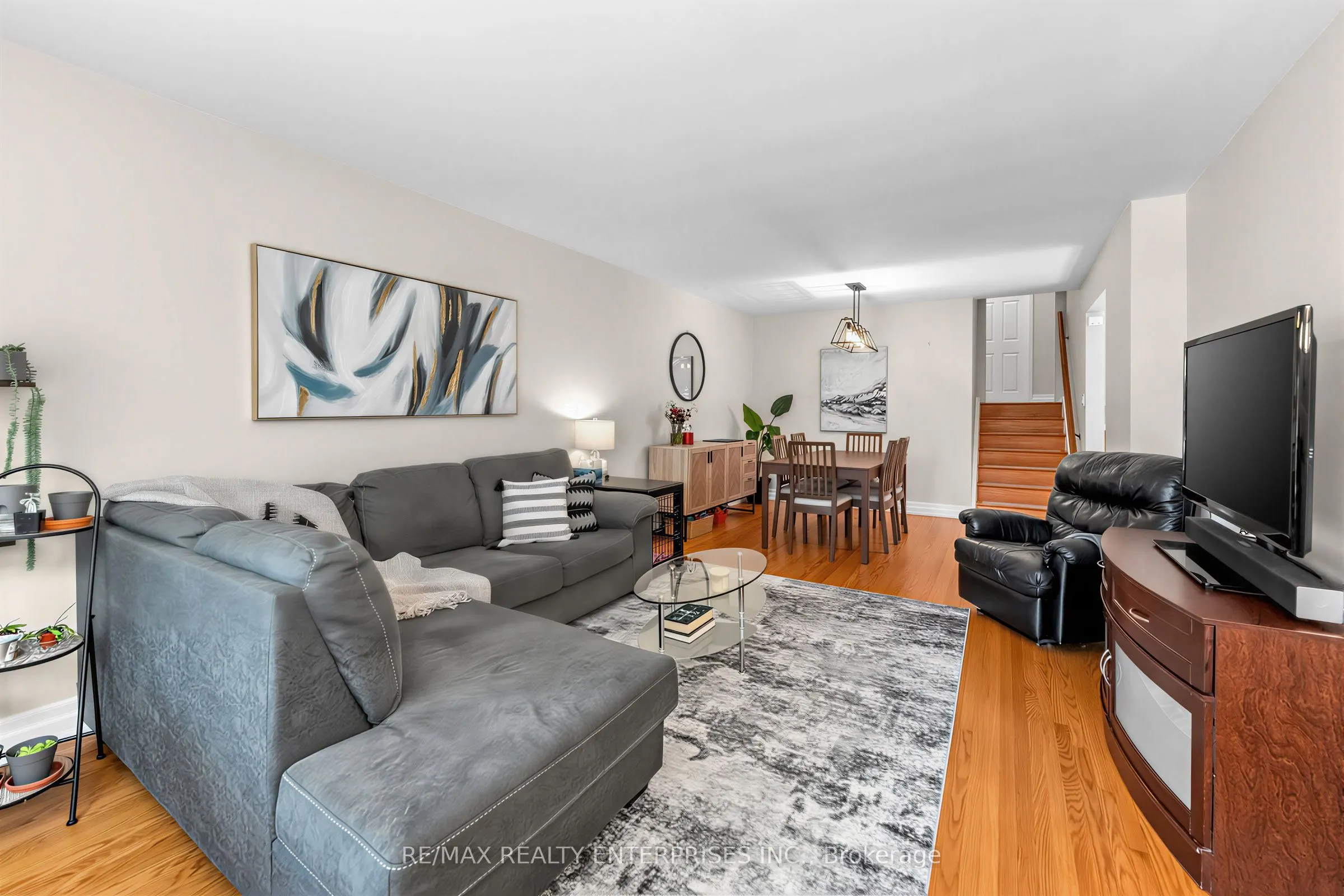 1535 Thetford Court