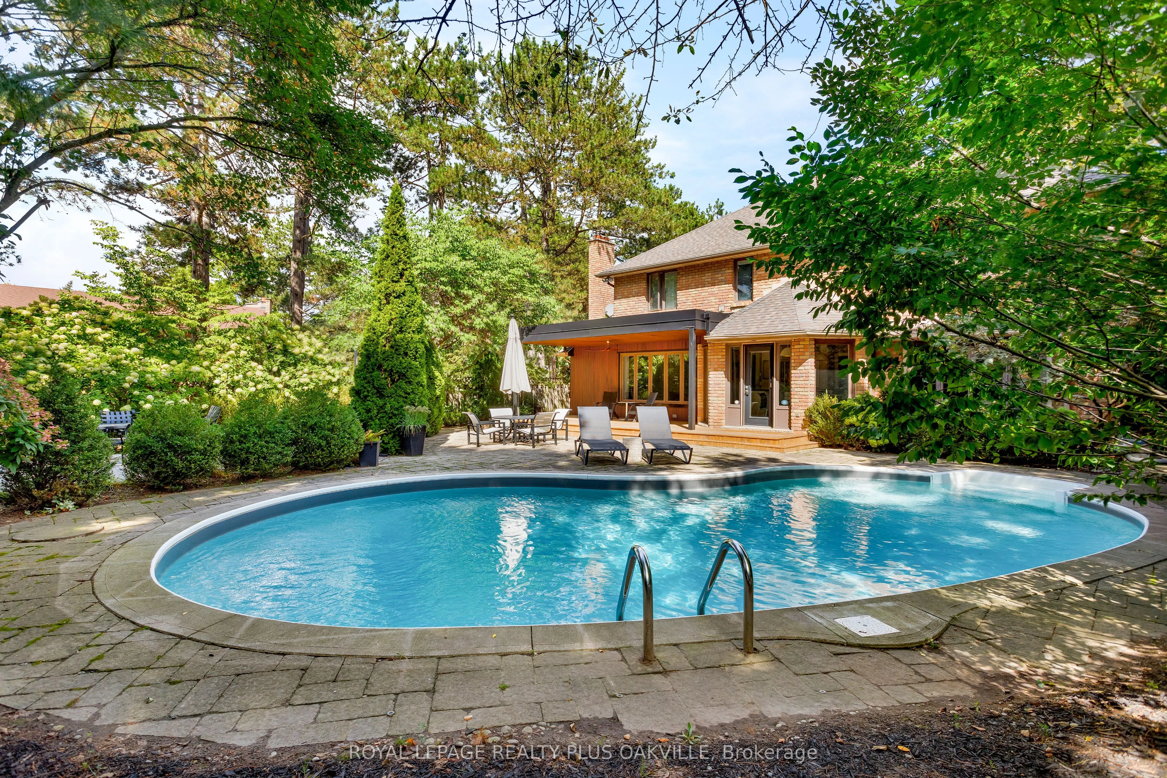 356 Shoreacres Road