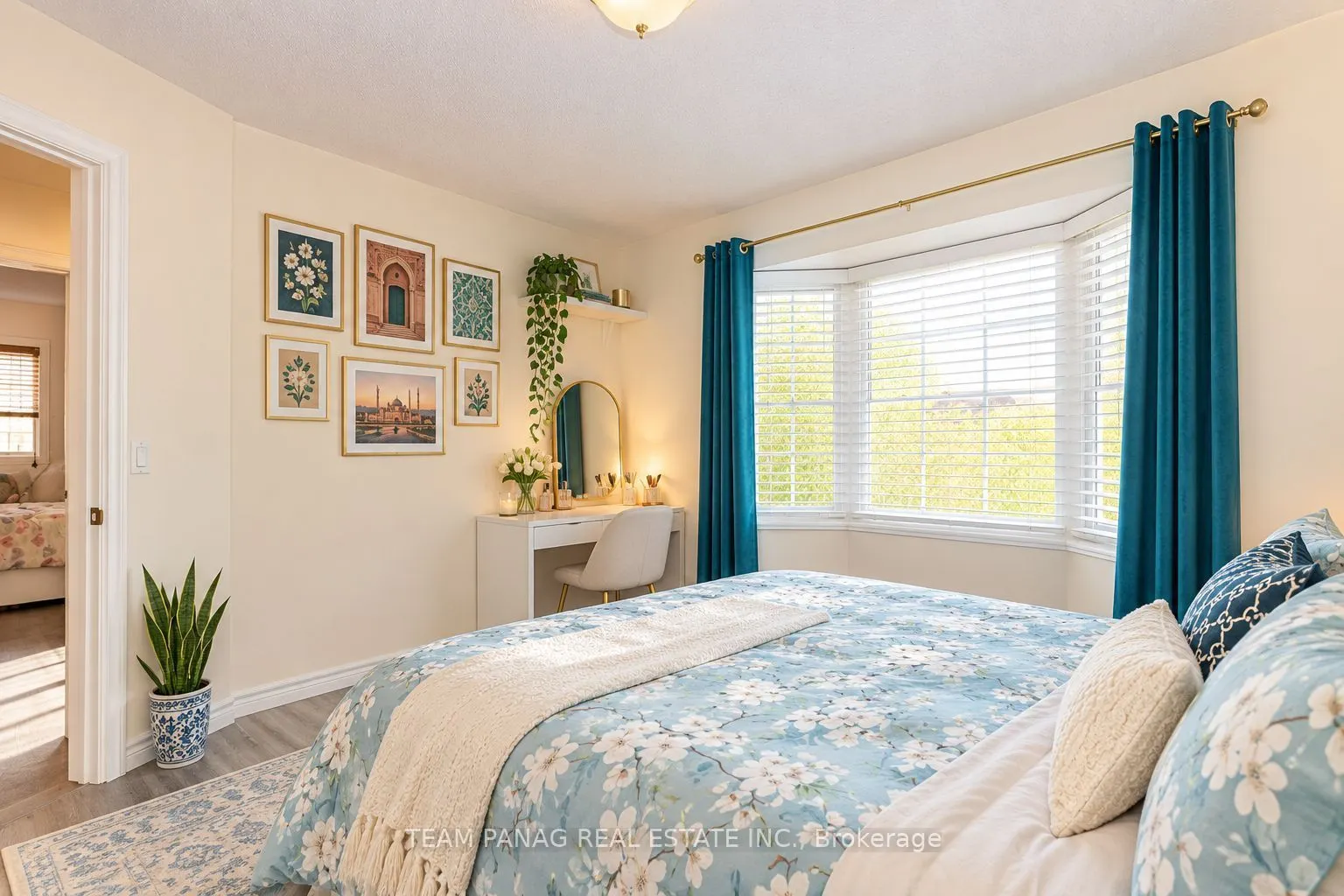 4 Martineau Road