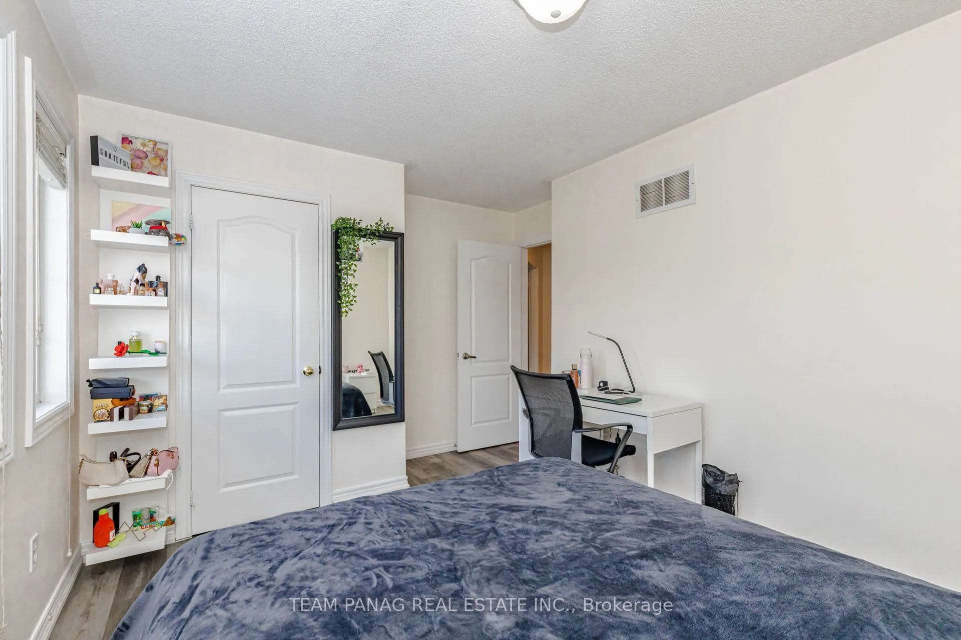 4 Martineau Road