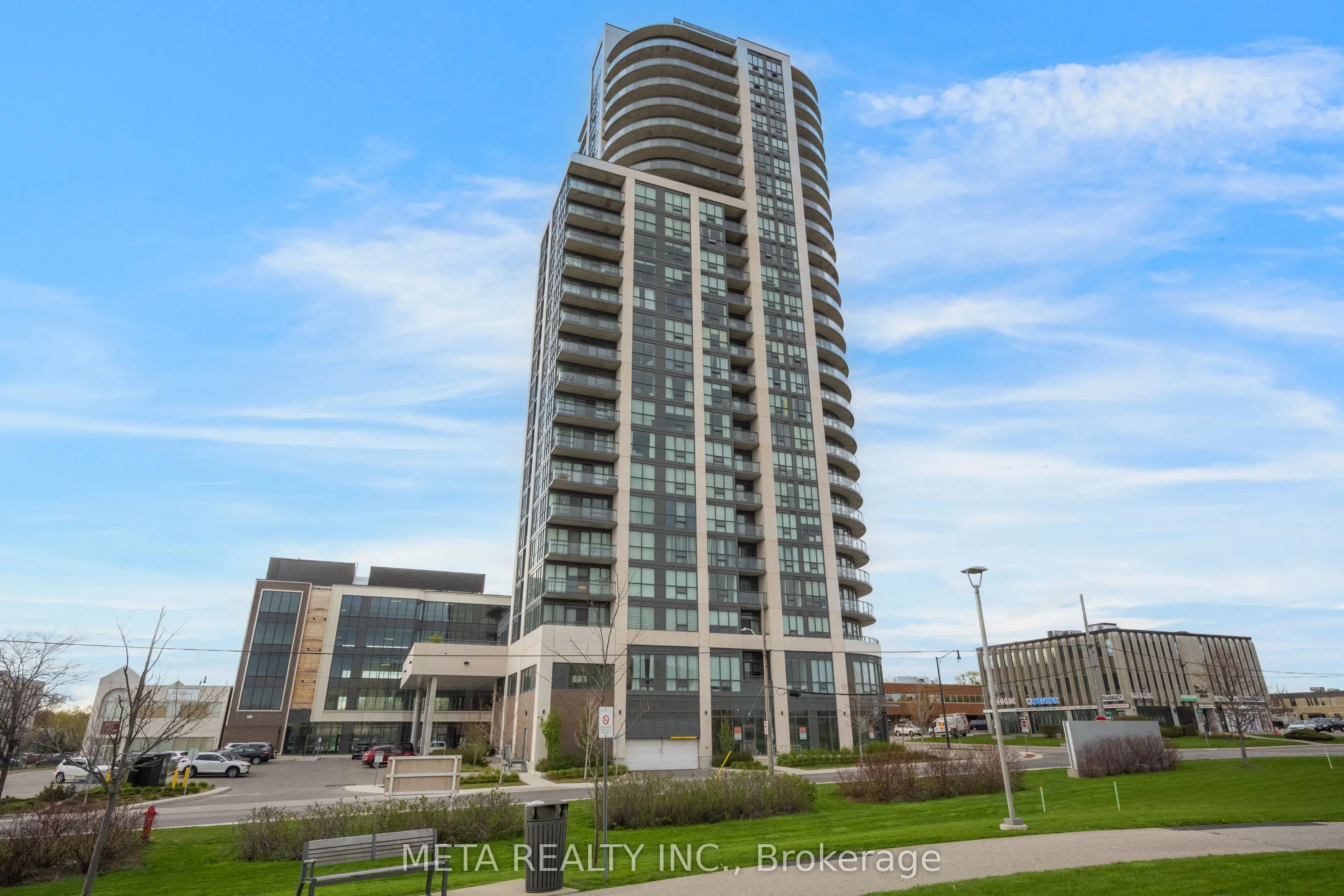 15 Lynch Street #1605