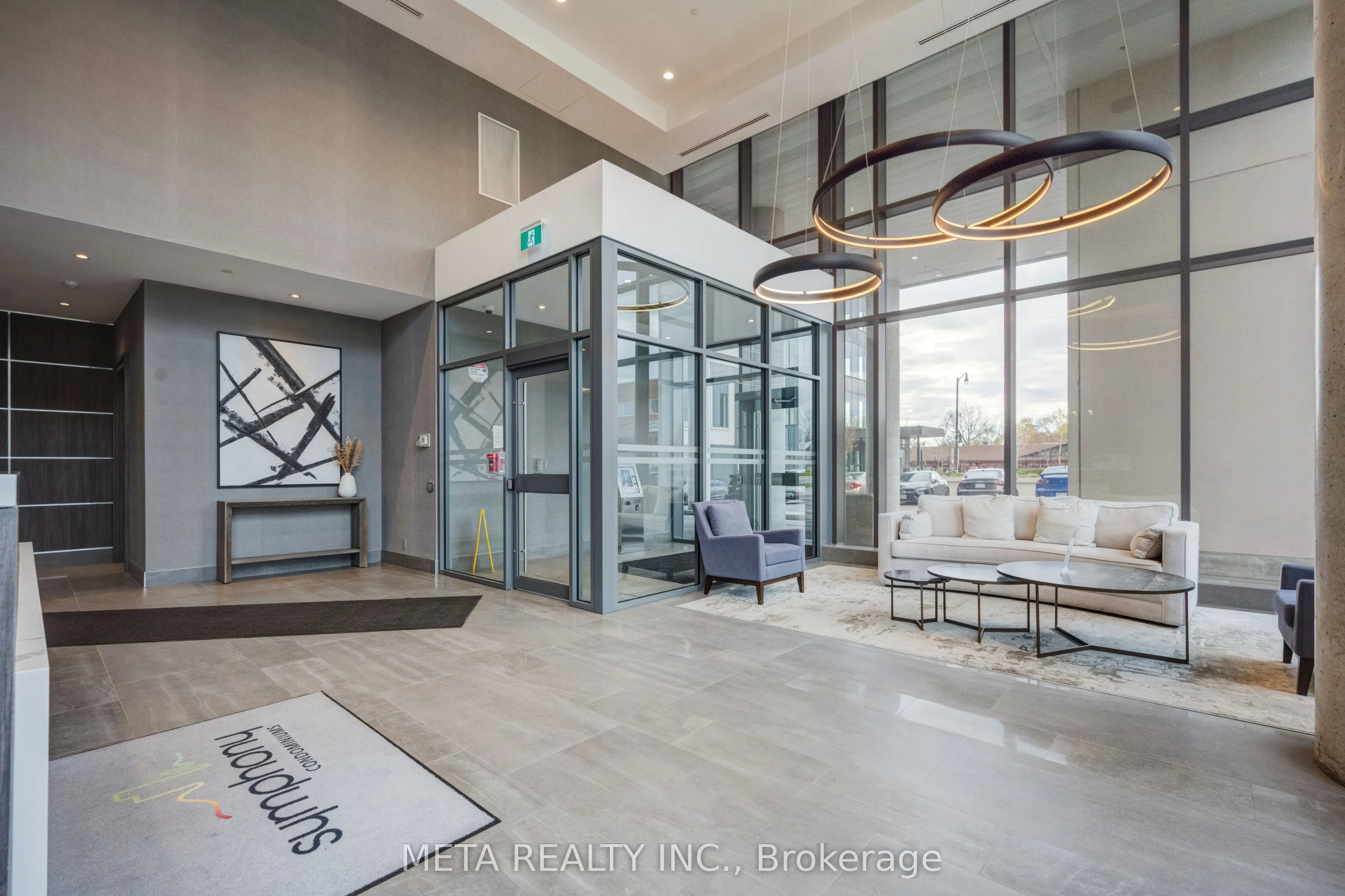 15 Lynch Street #1605