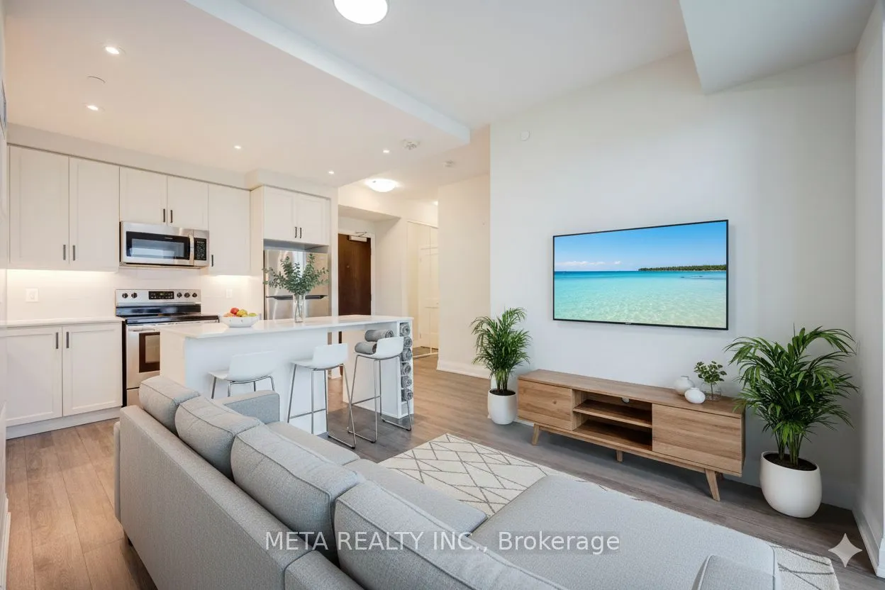 15 Lynch Street #1605