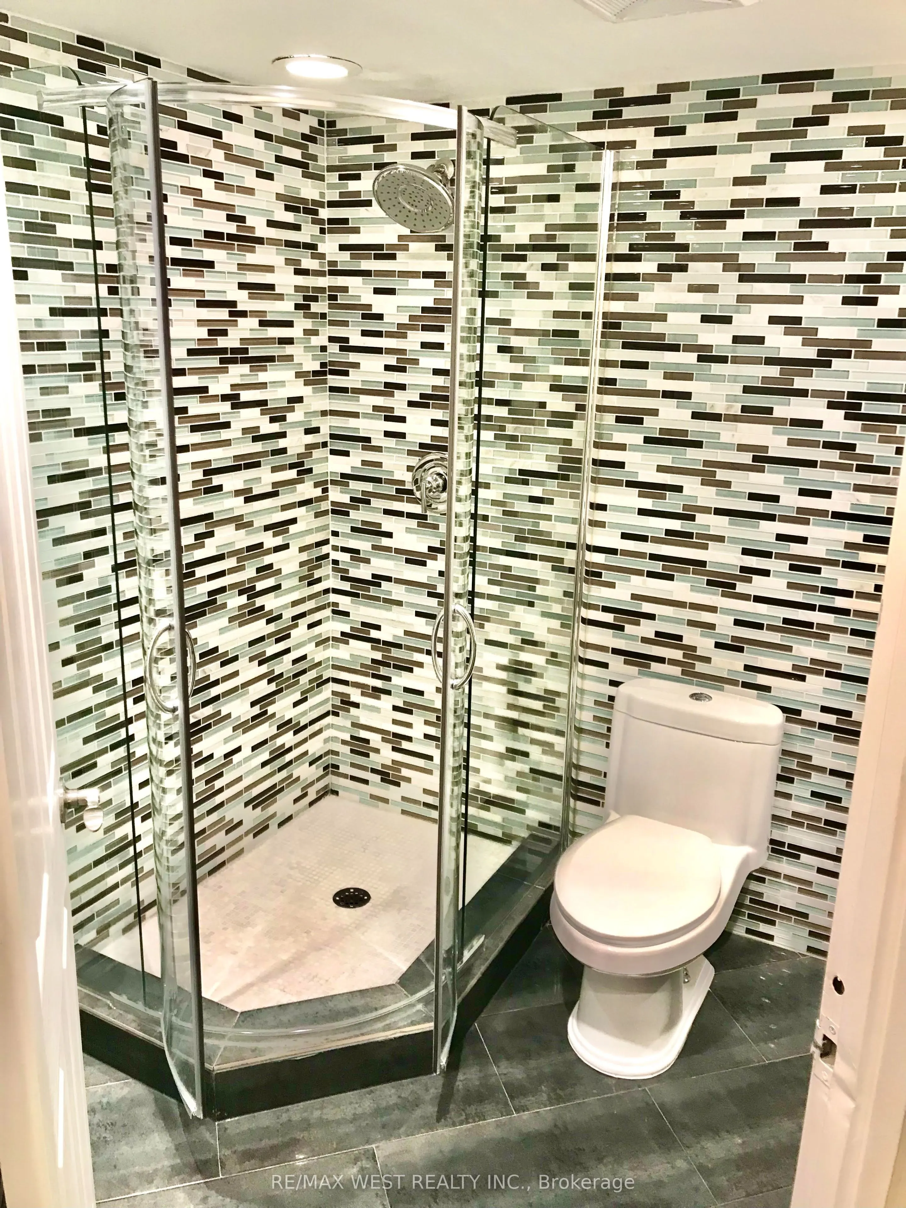 2261 Lake Shore Boulevard W #314
