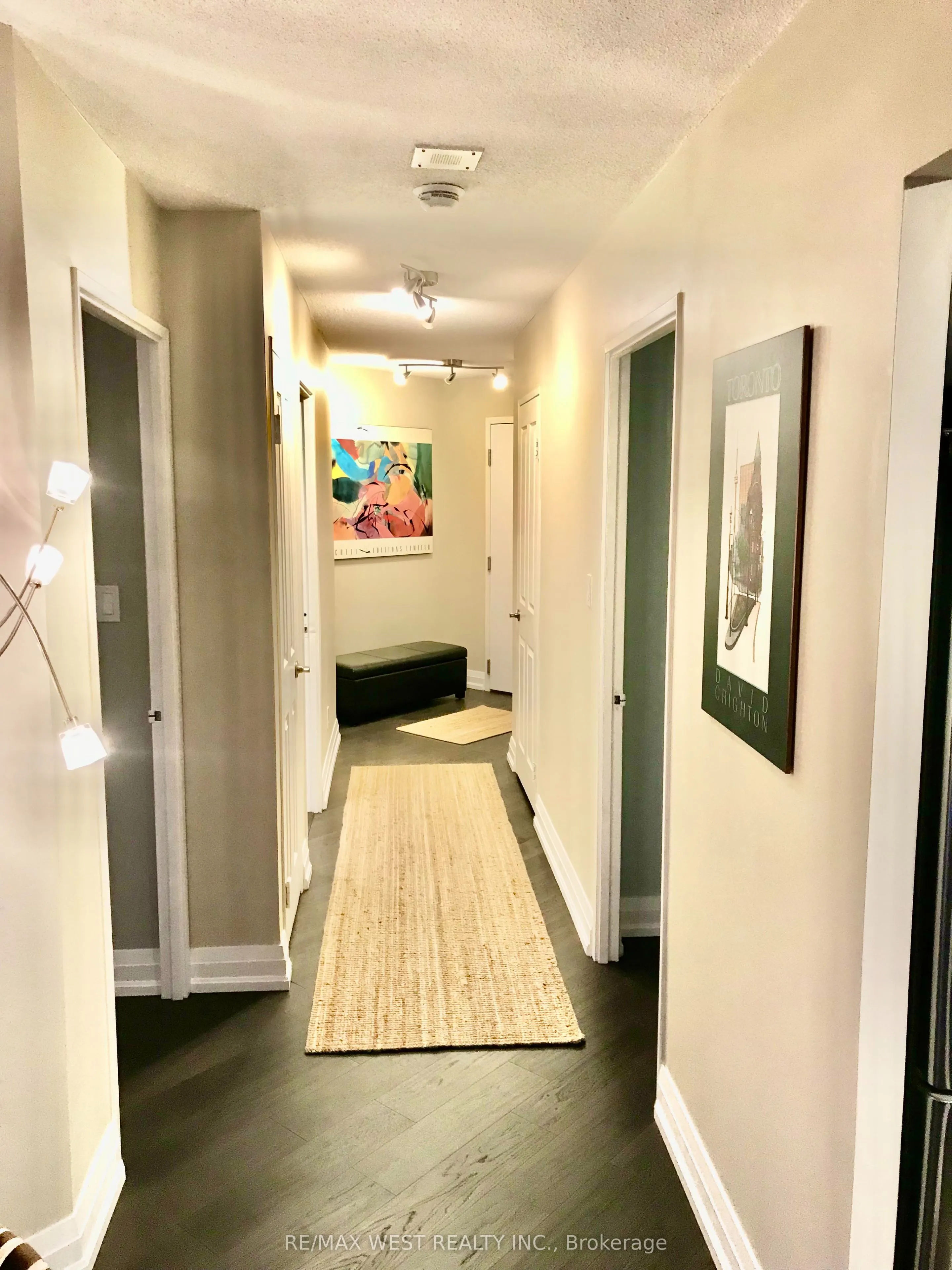 2261 Lake Shore Boulevard W #314