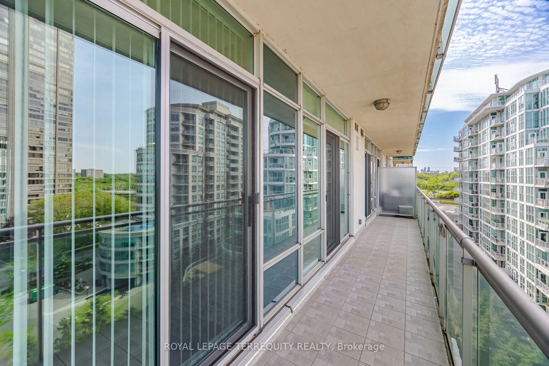 5 Marine Parade Drive #911