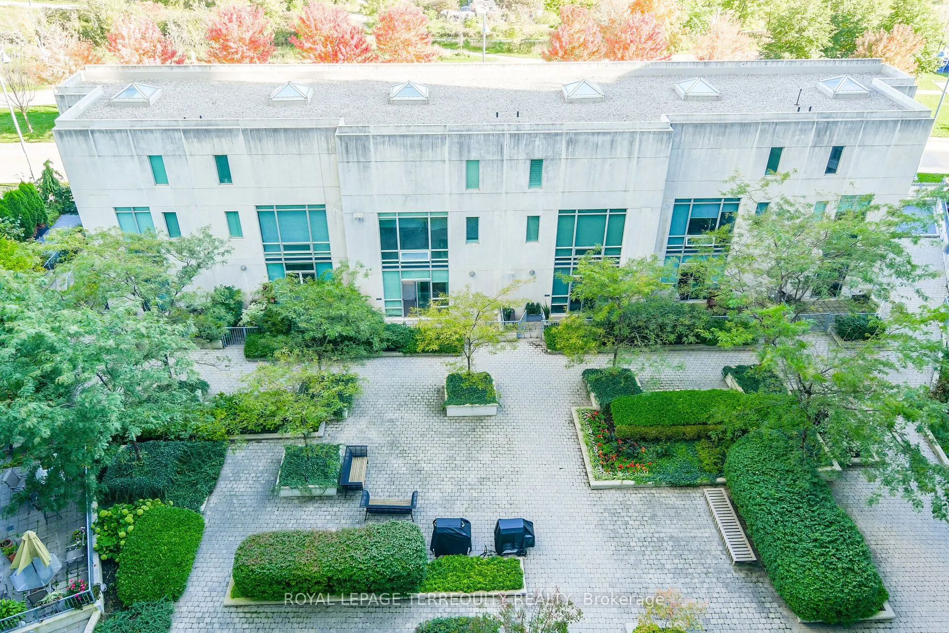 5 Marine Parade Drive #911