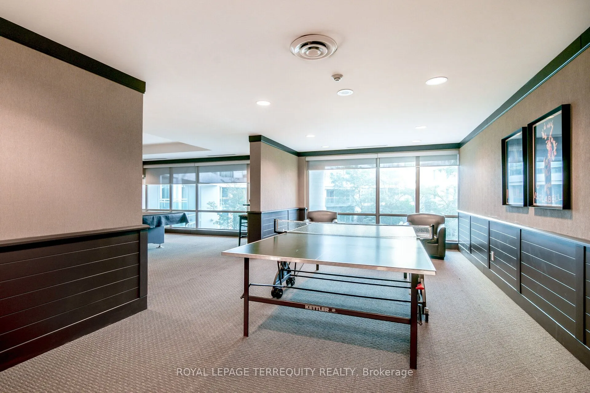 5 Marine Parade Drive #911