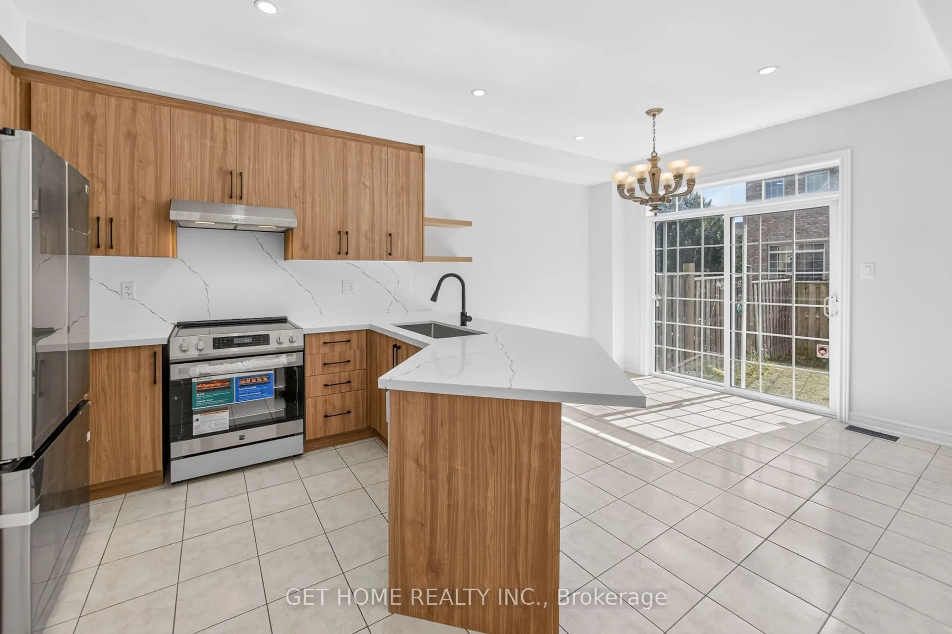 3 Callalily Road