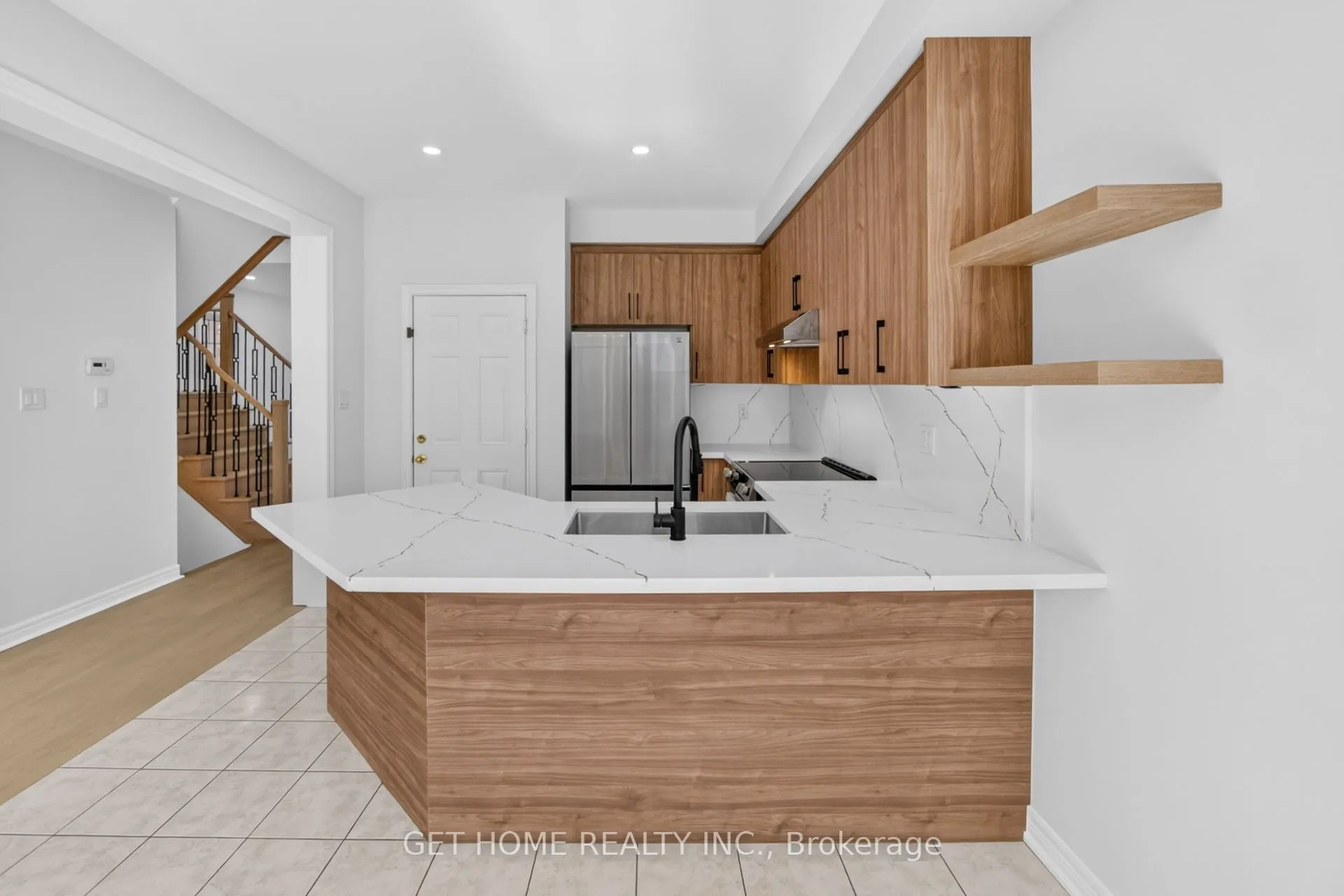 3 Callalily Road