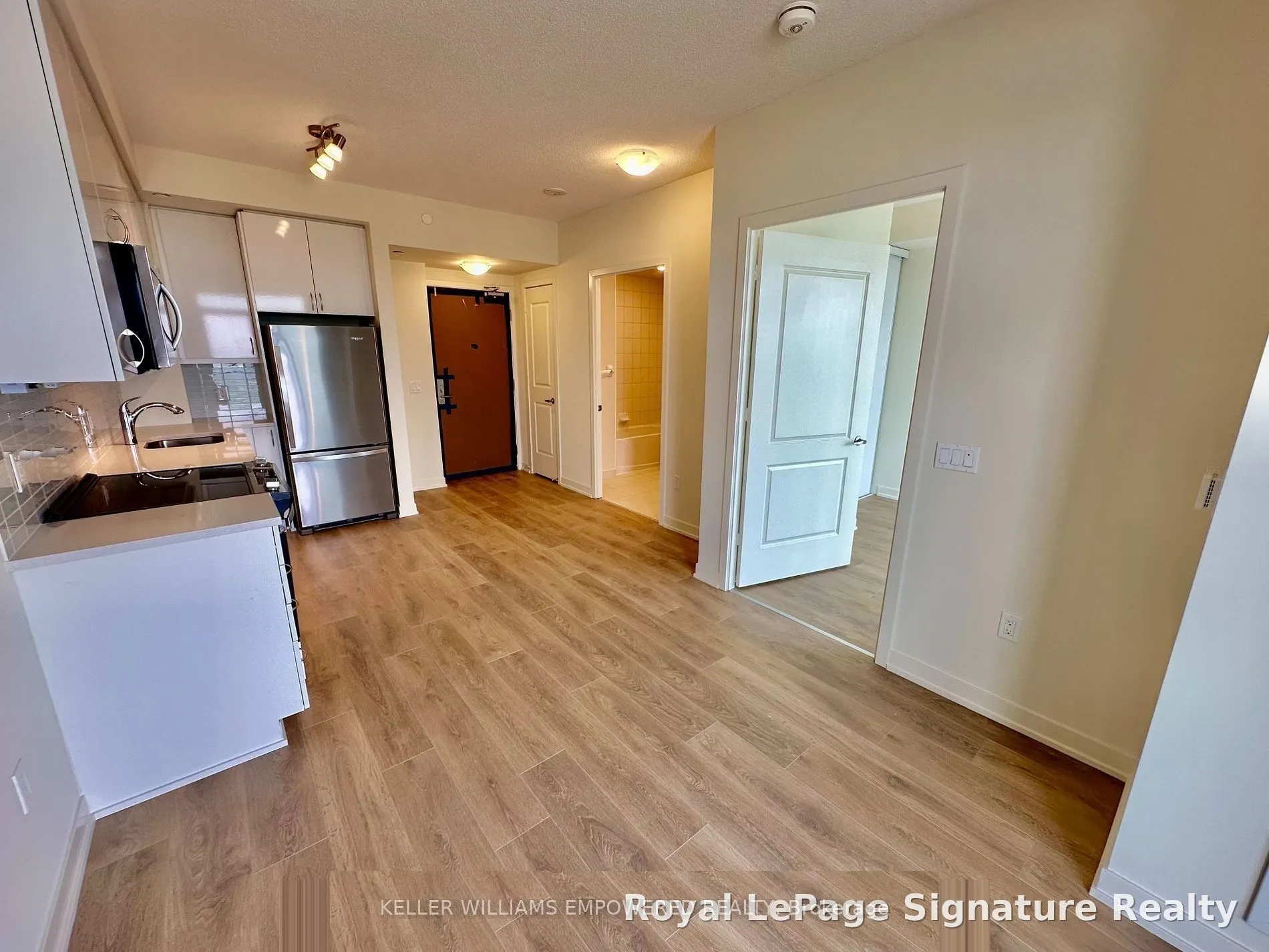 38 Annie Craig Drive #4809