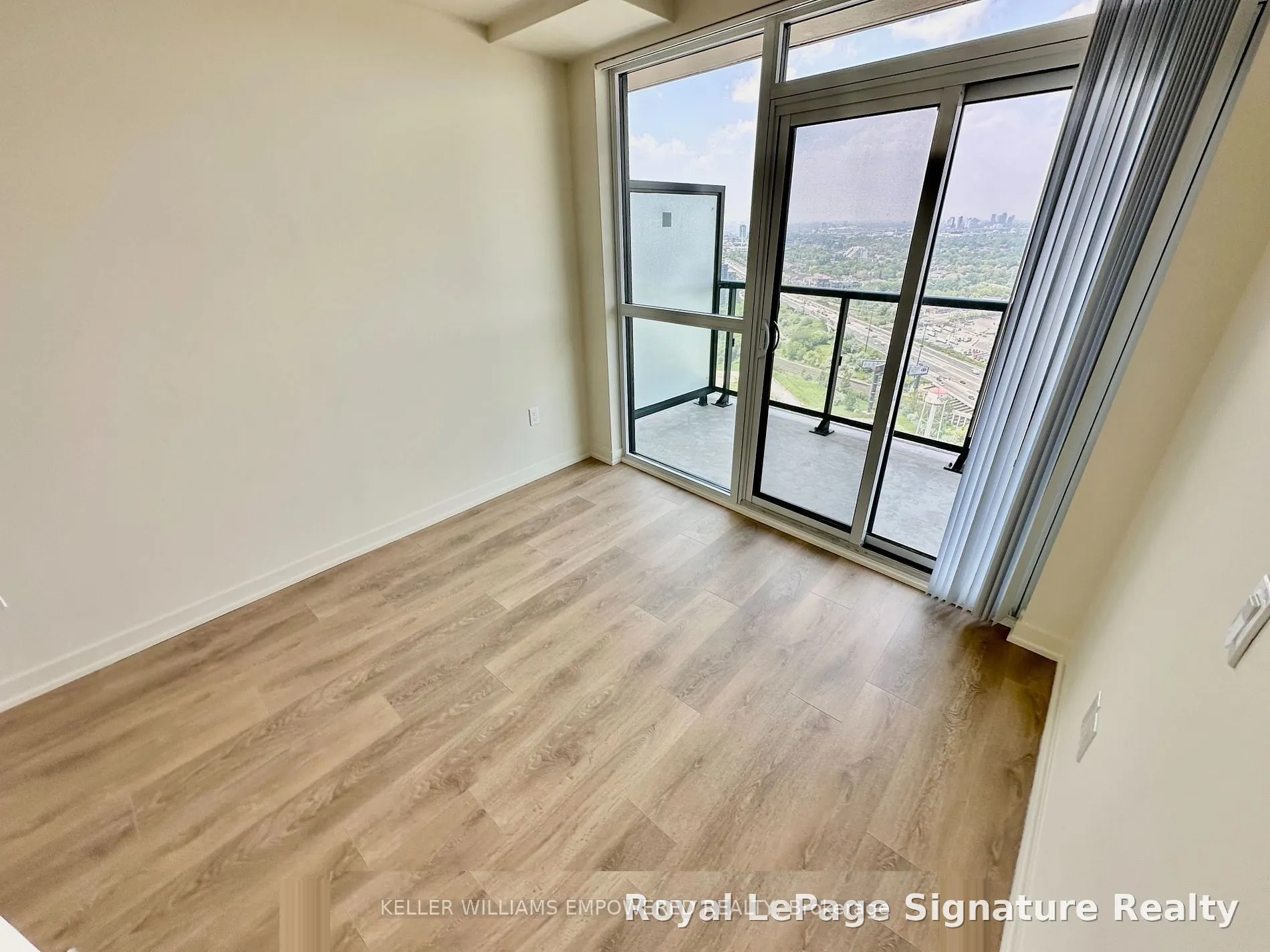 38 Annie Craig Drive #4809
