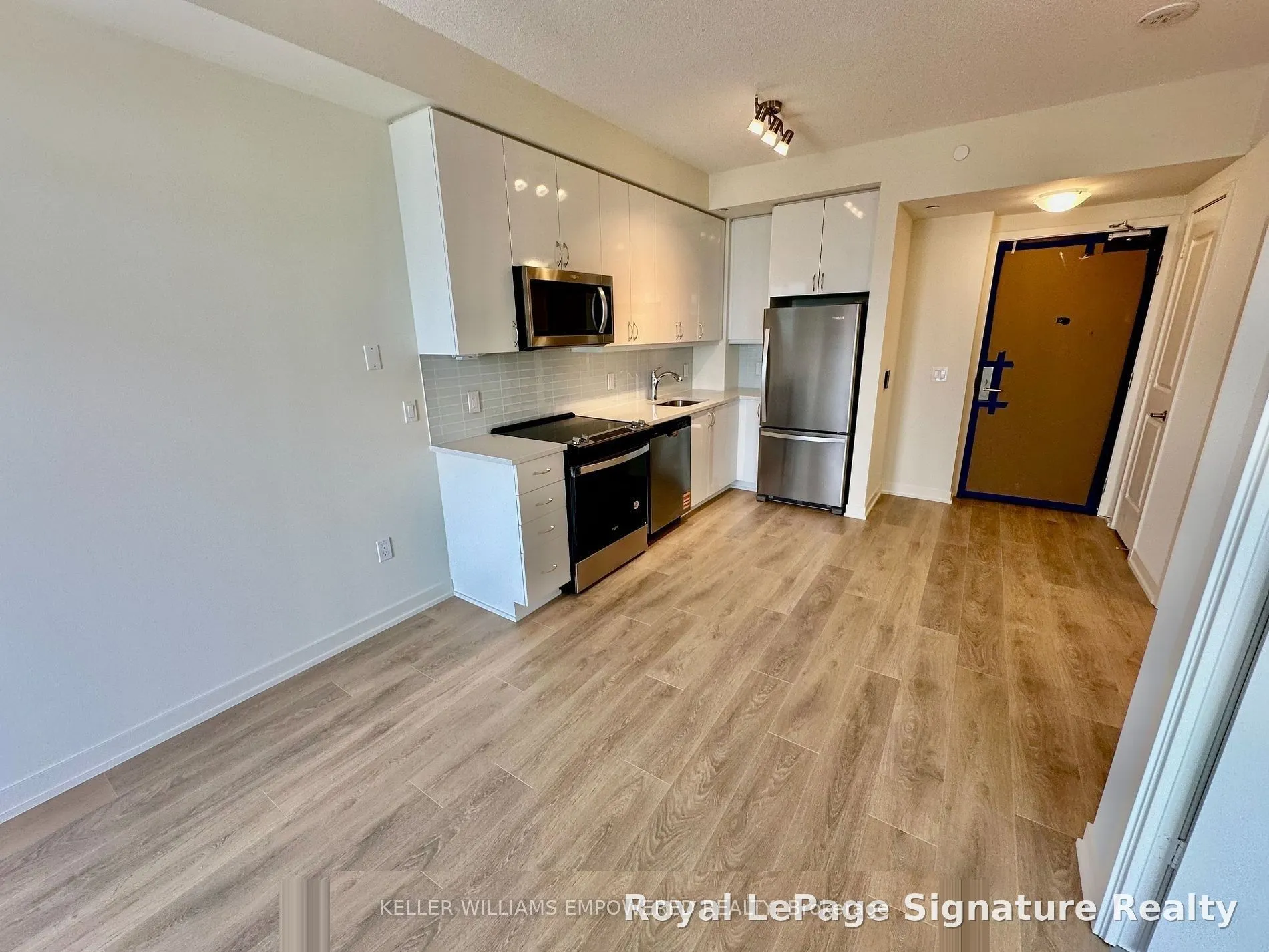 38 Annie Craig Drive #4809