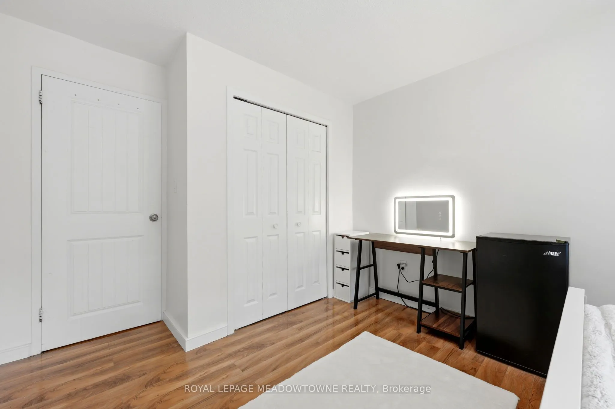 49 Park Avenue #301
