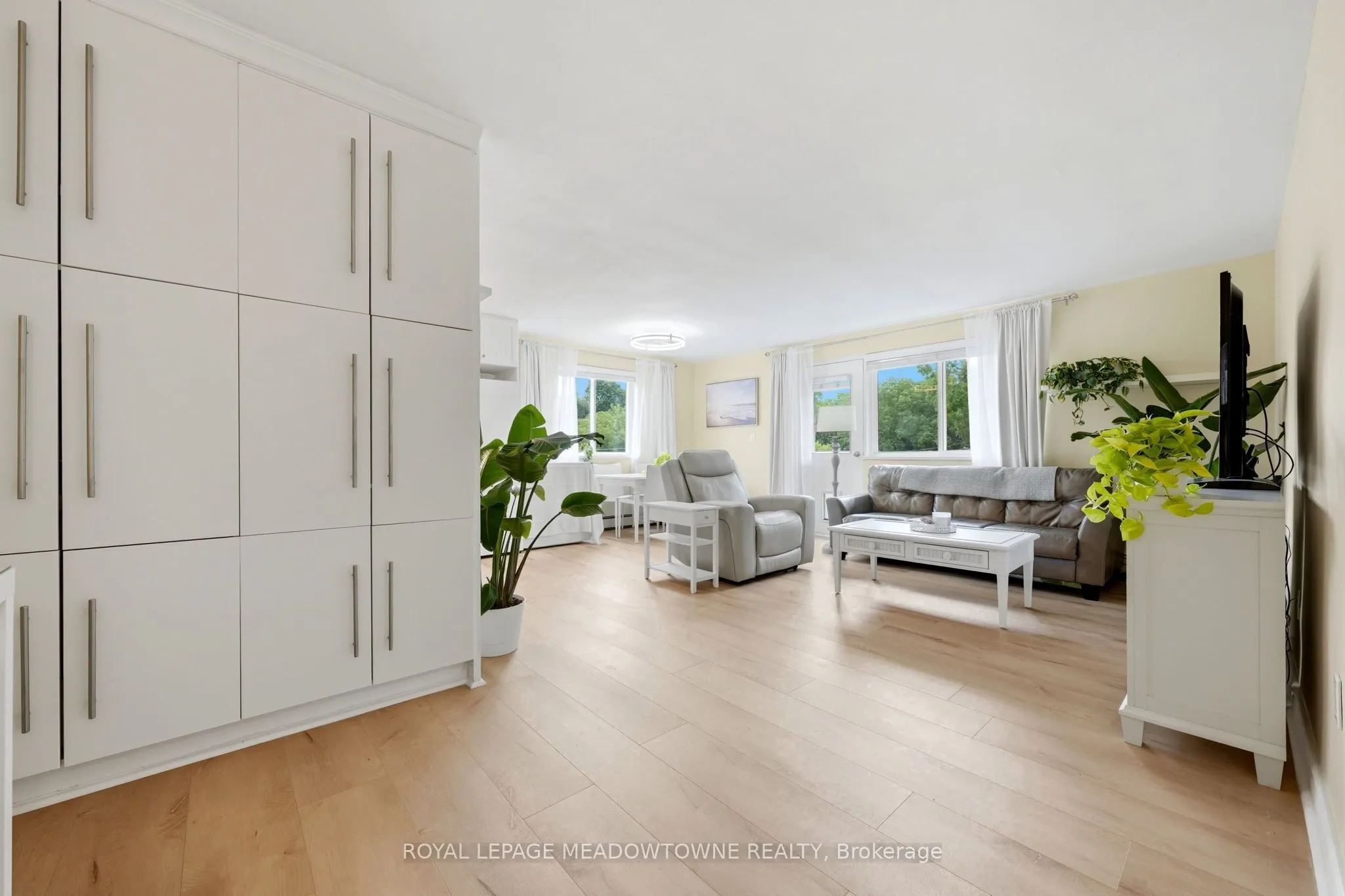 49 Park Avenue #301