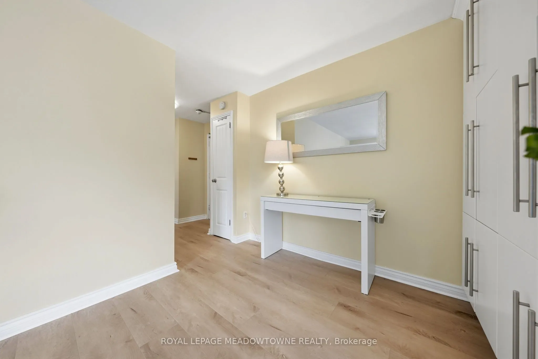 49 Park Avenue #301