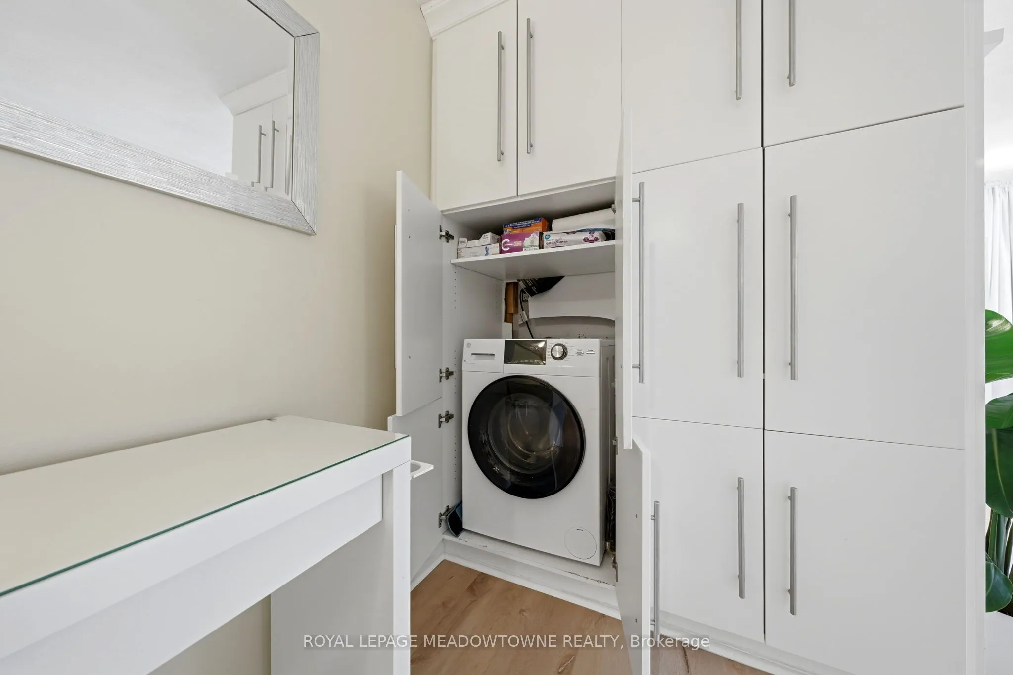 49 Park Avenue #301