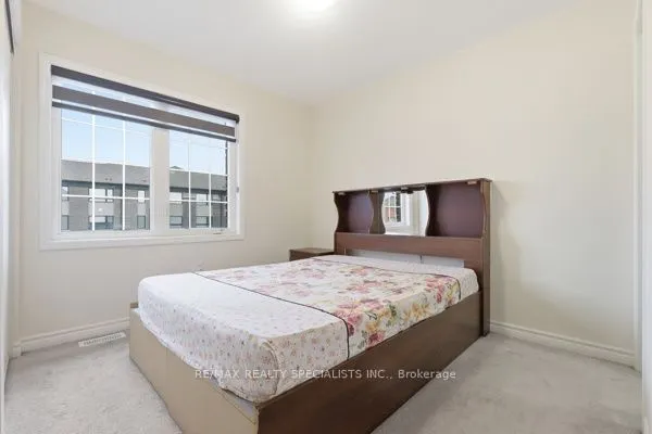 542 Remembrance Road