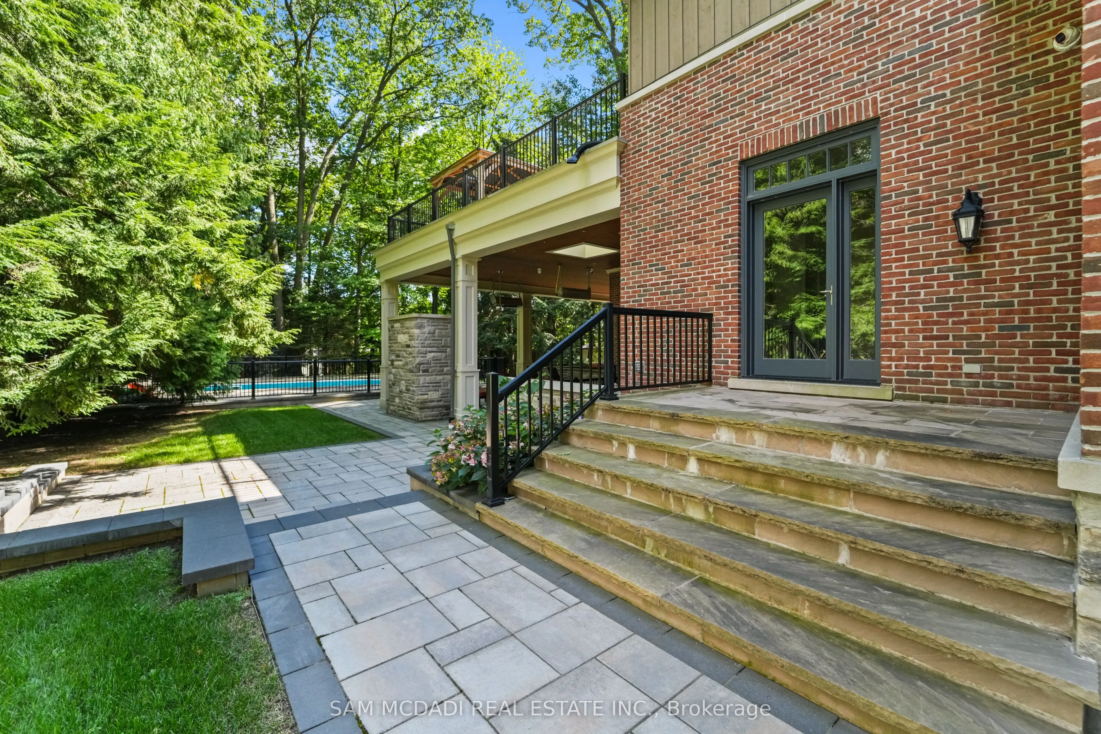 1578 Spring Road