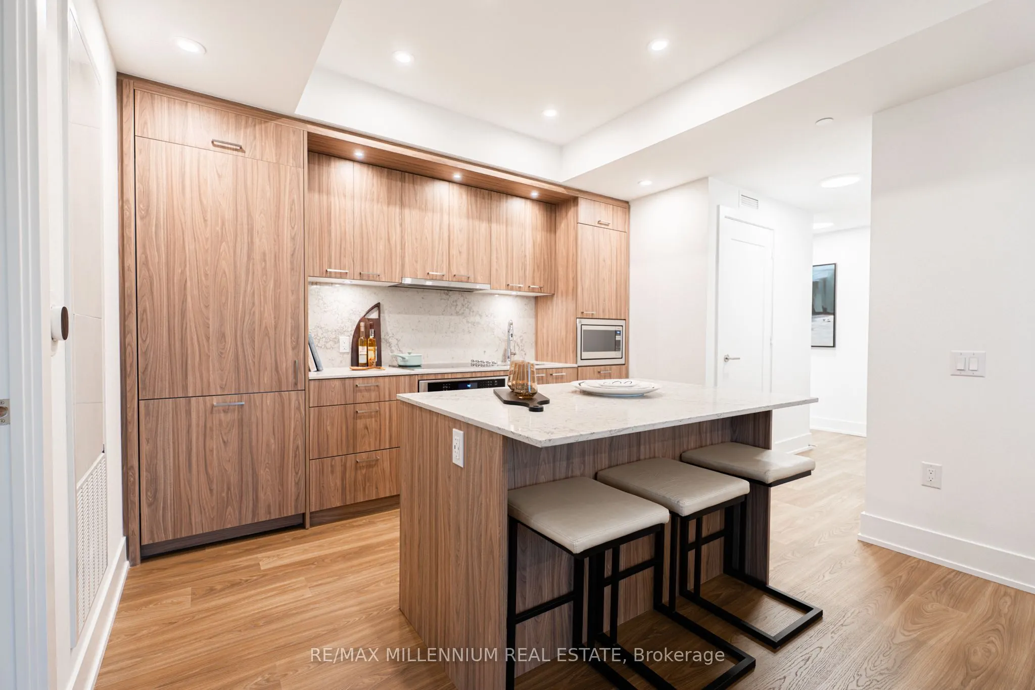 858 Dupont Street #629