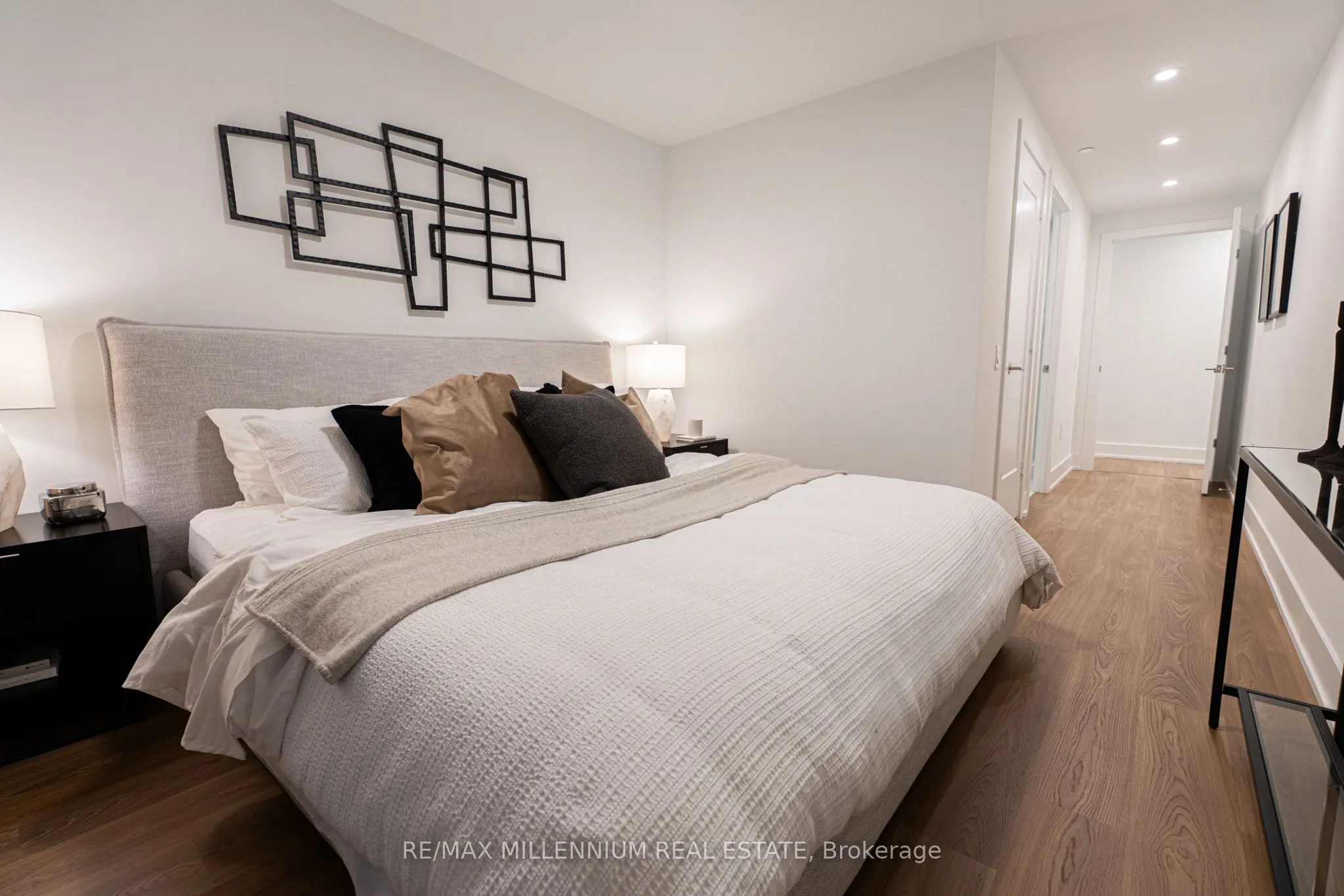 858 Dupont Street #629