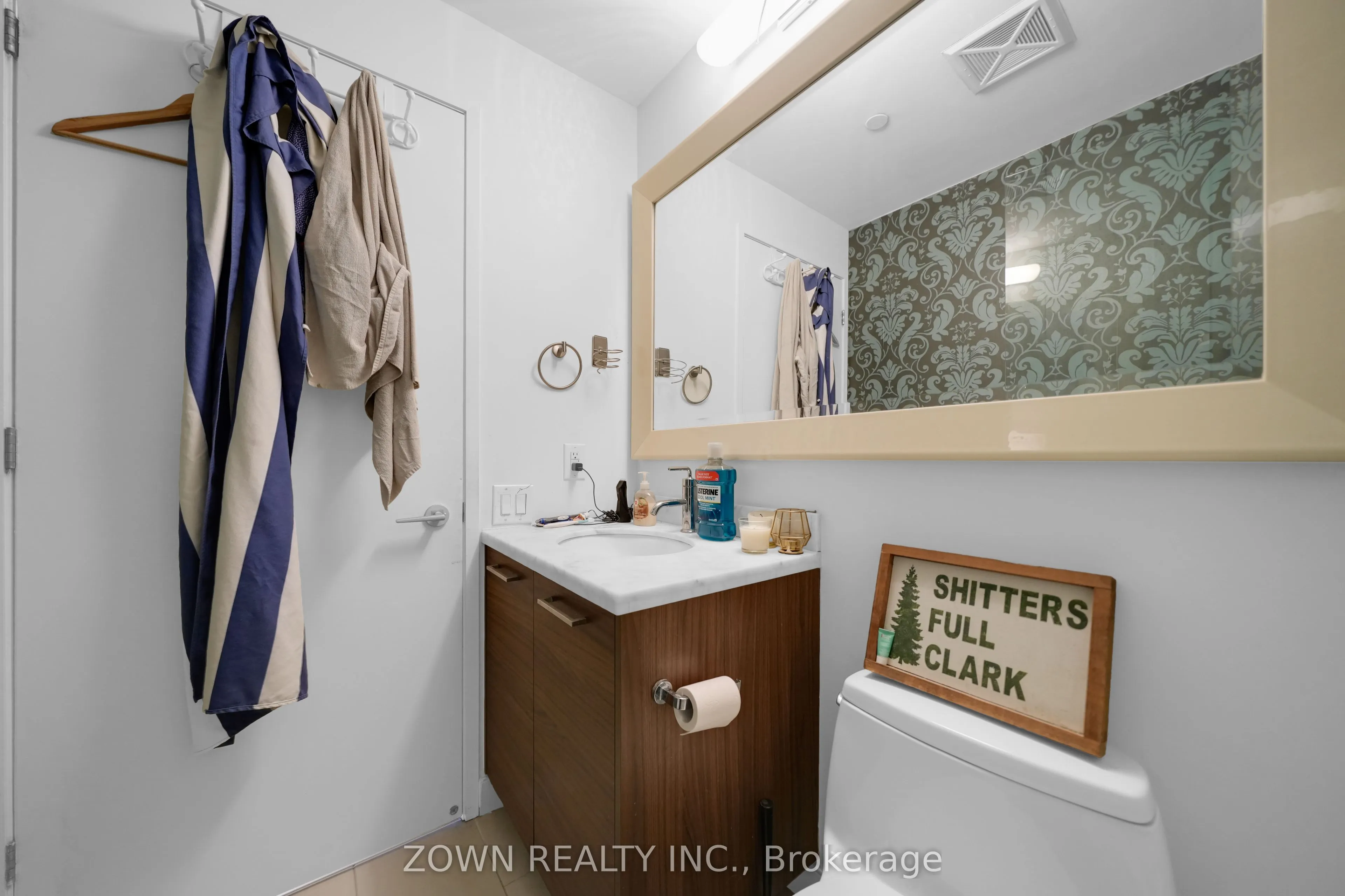 88 Park Lawn Road #1002