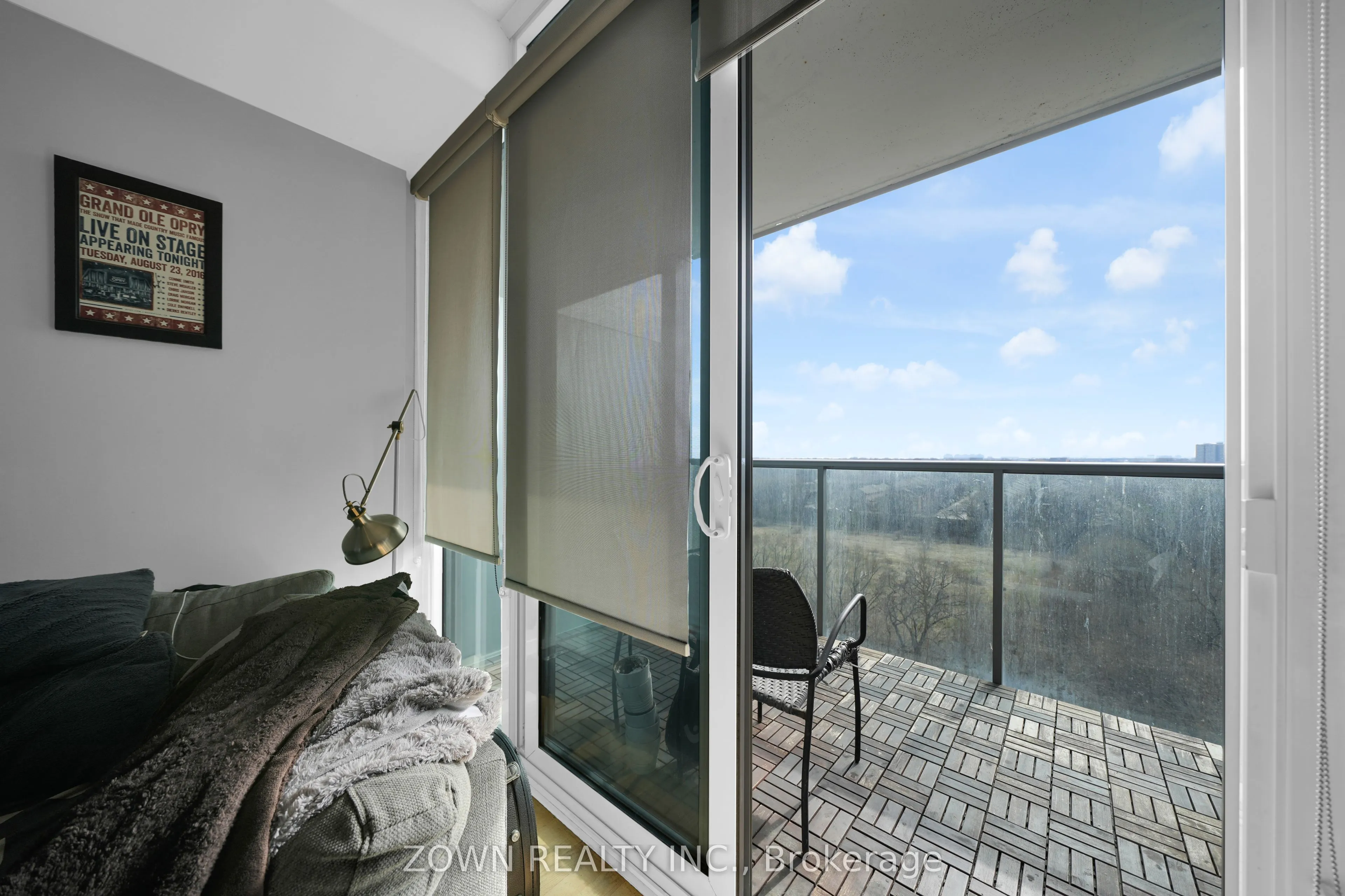 88 Park Lawn Road #1002