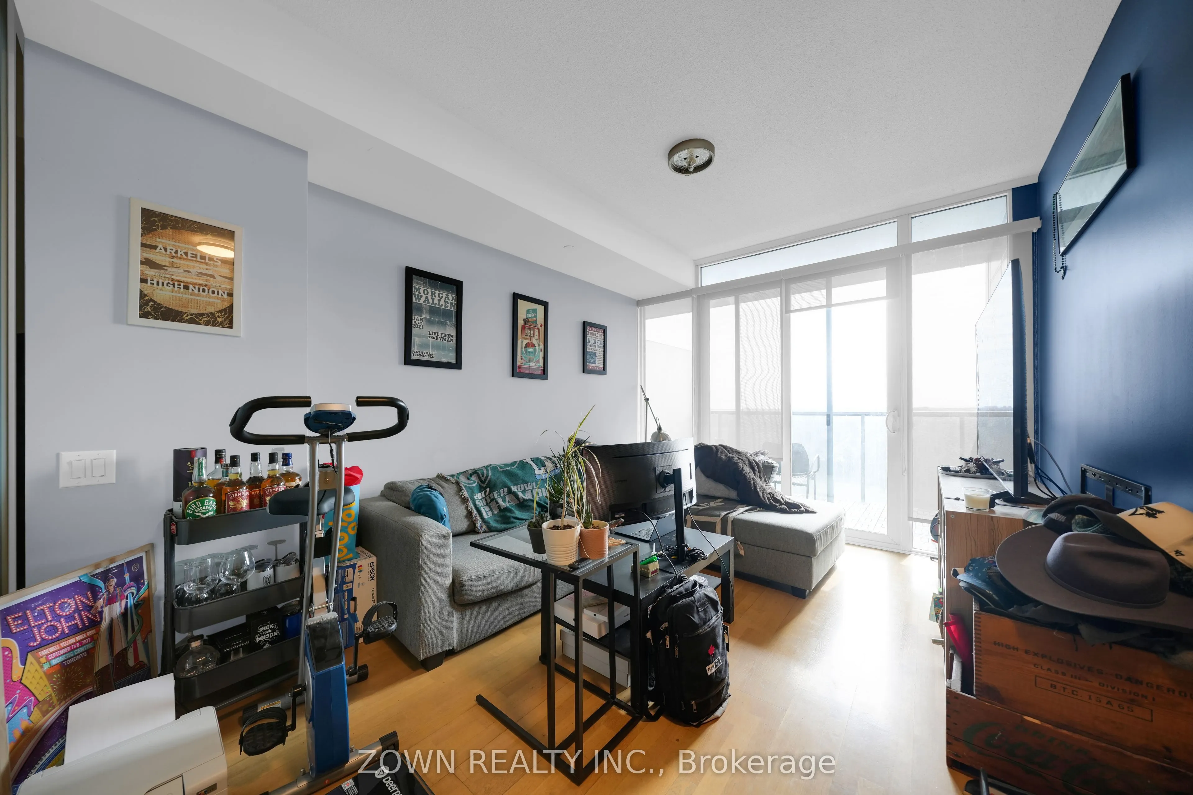 88 Park Lawn Road #1002