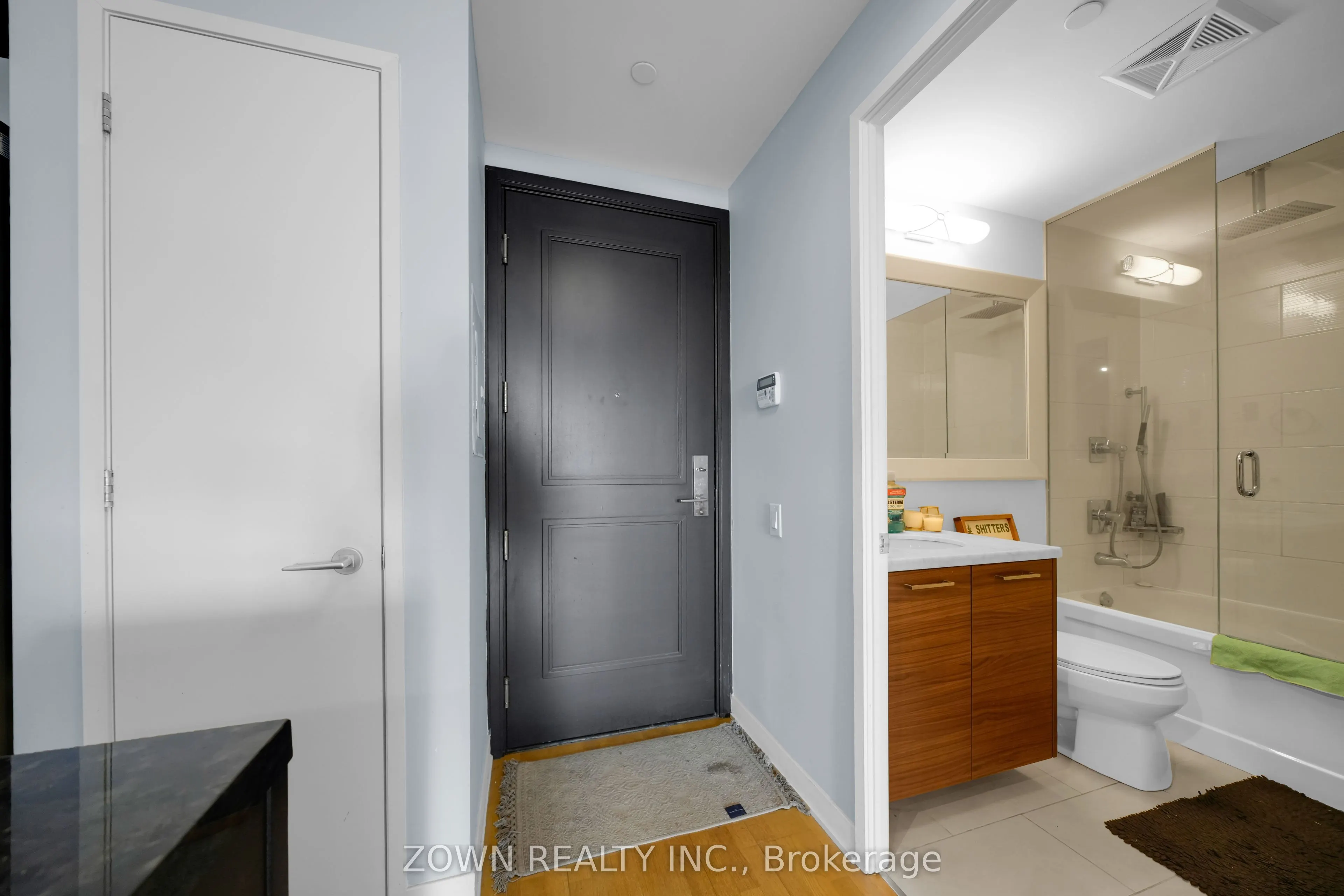 88 Park Lawn Road #1002
