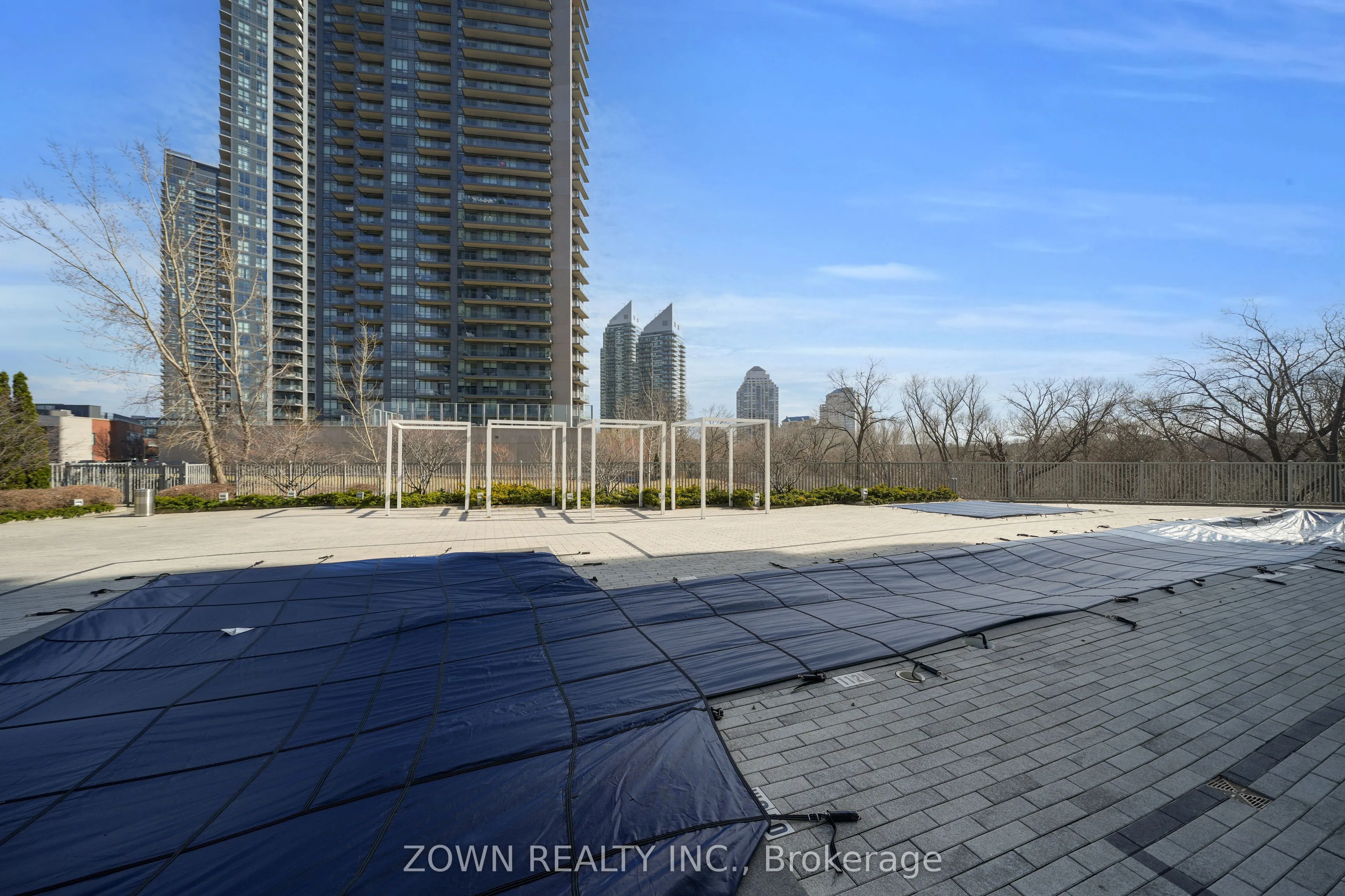 88 Park Lawn Road #1002