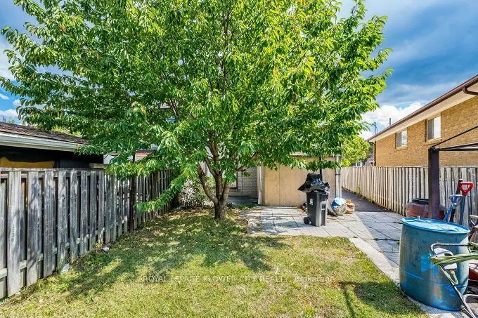 3 Clayhall Crescent