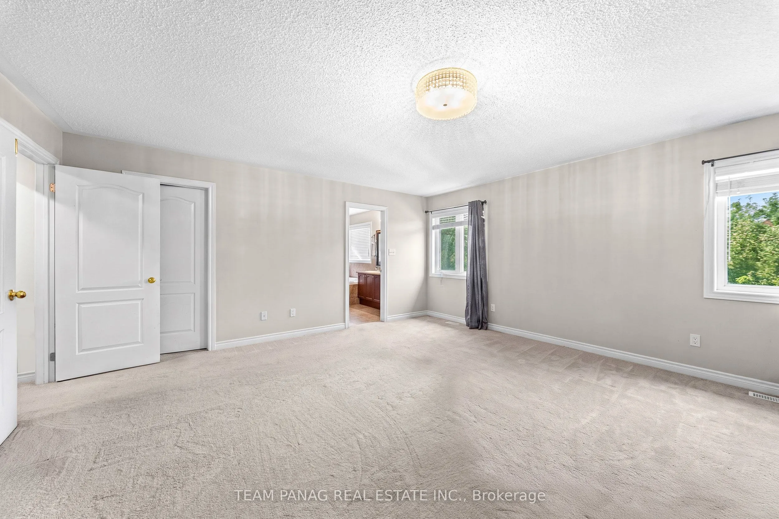 47 Sorbonne Drive