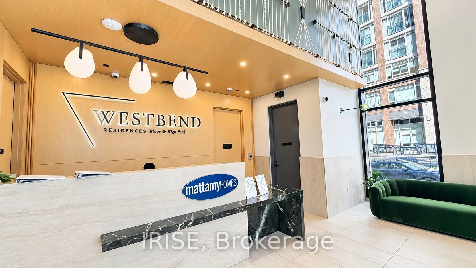 1660 Bloor Street W #604