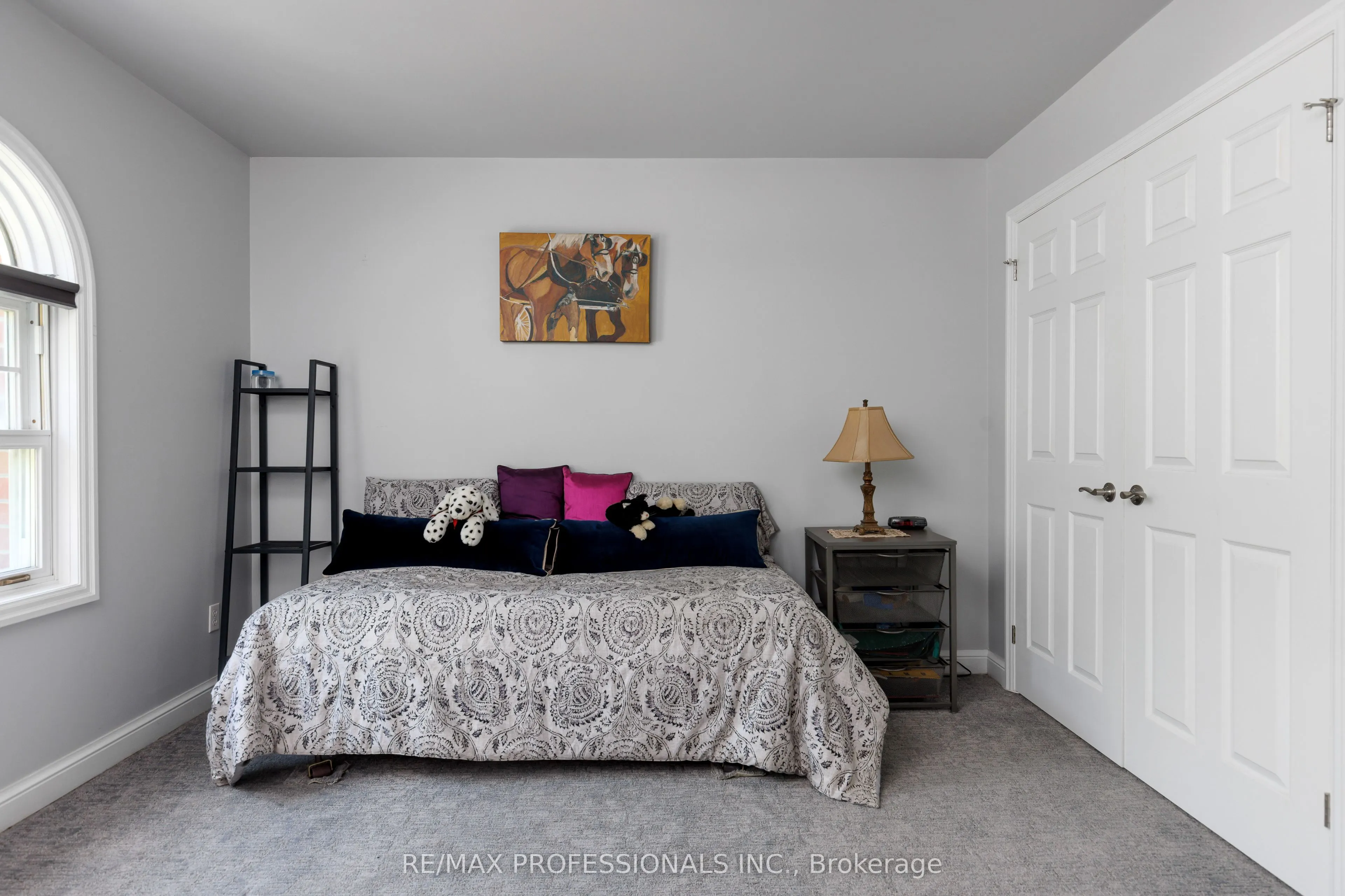 106 Rathburn Road
